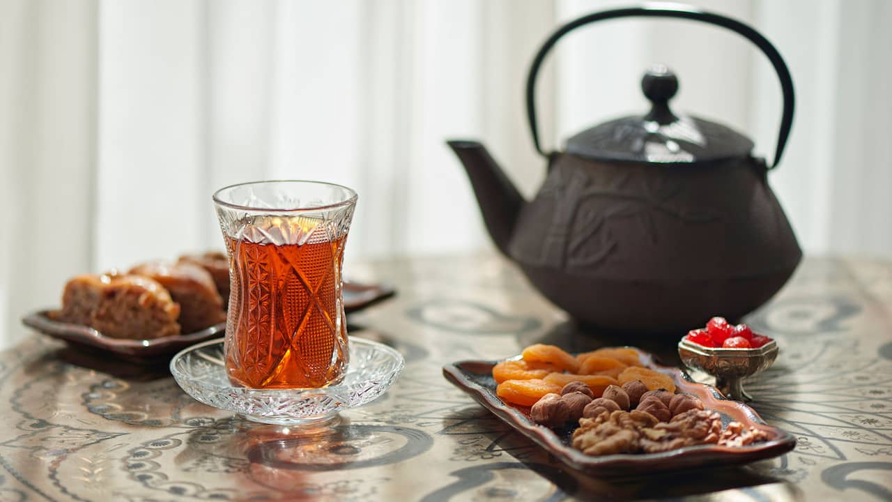 Azeri Tea
