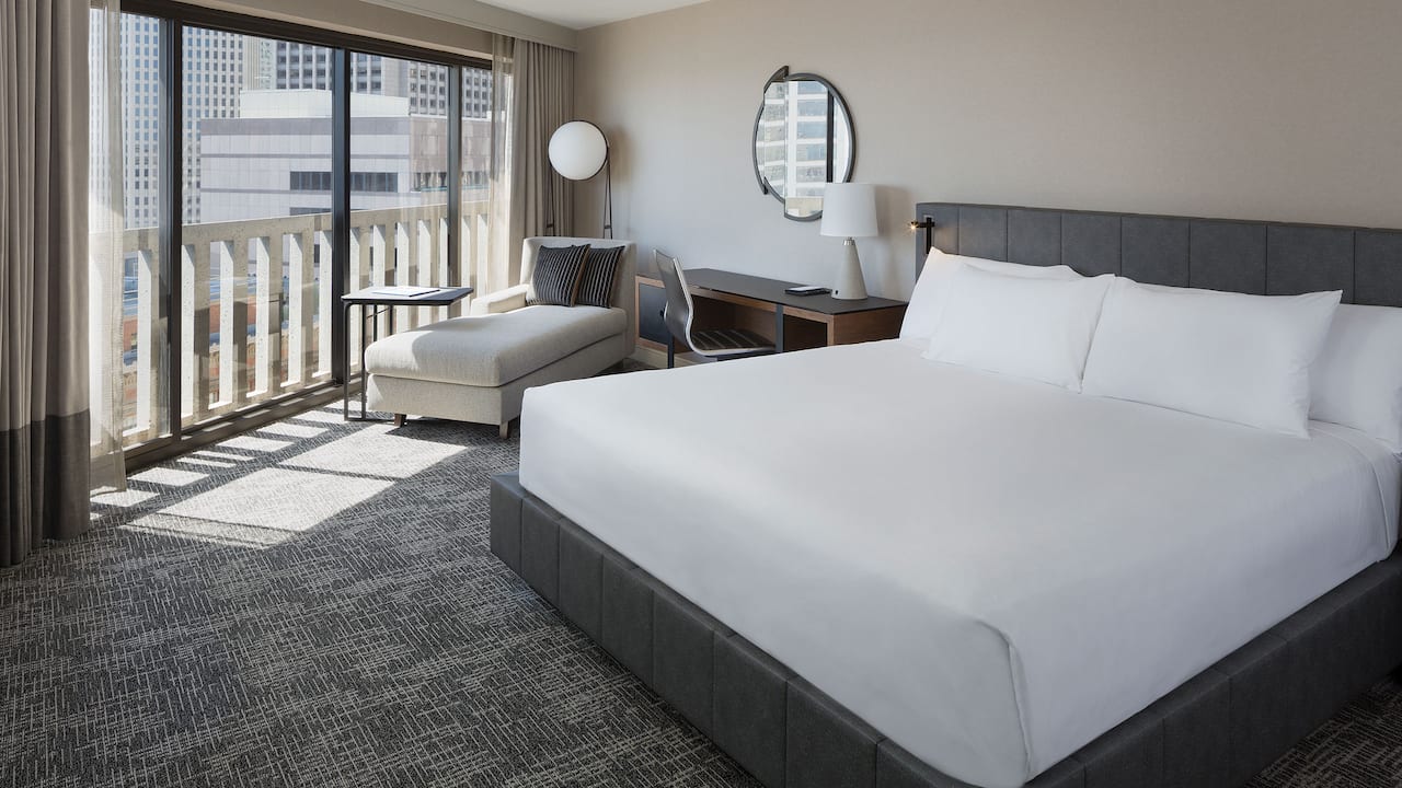Regency Club Room at Hyatt Regency San Francisco