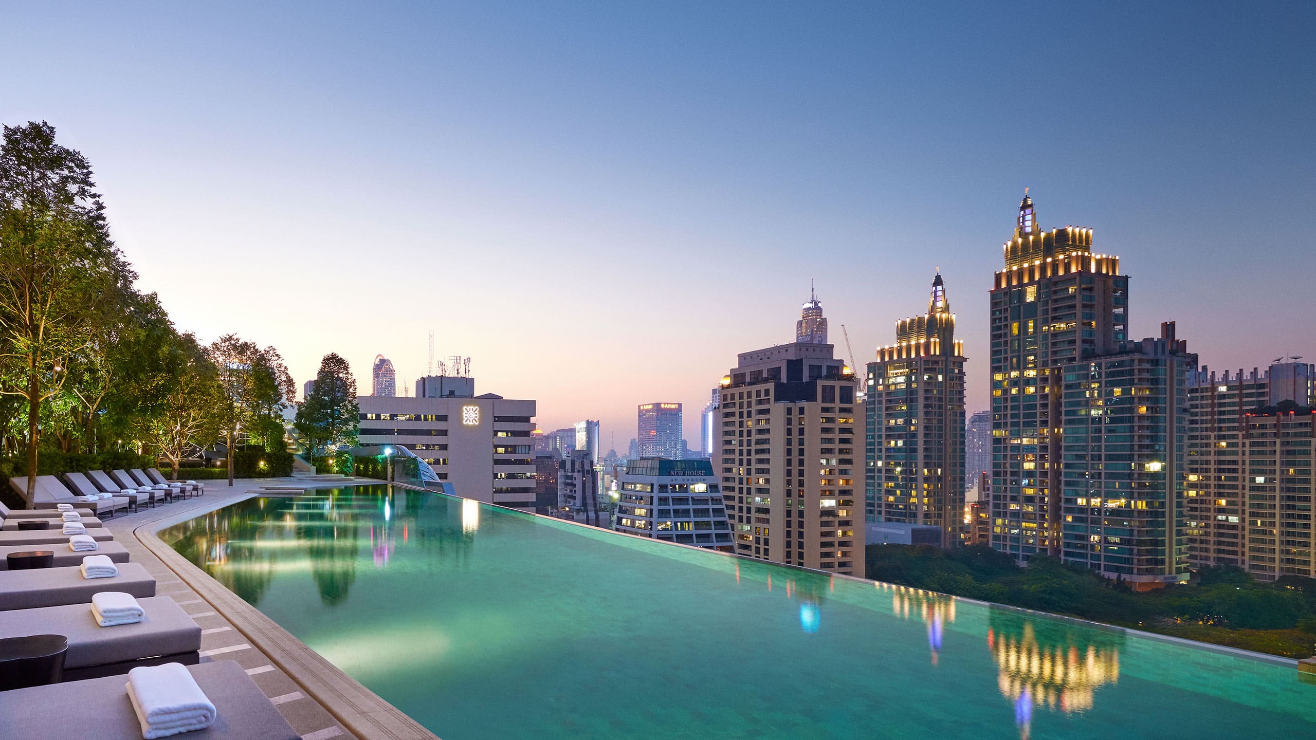 Park Hyatt Bangkok Pool Dusk