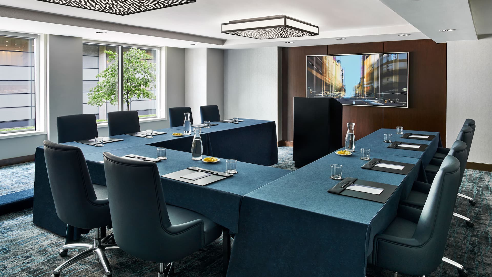 Boardroom in Washington DC Hyatt Regency Washington on Capitol Hill