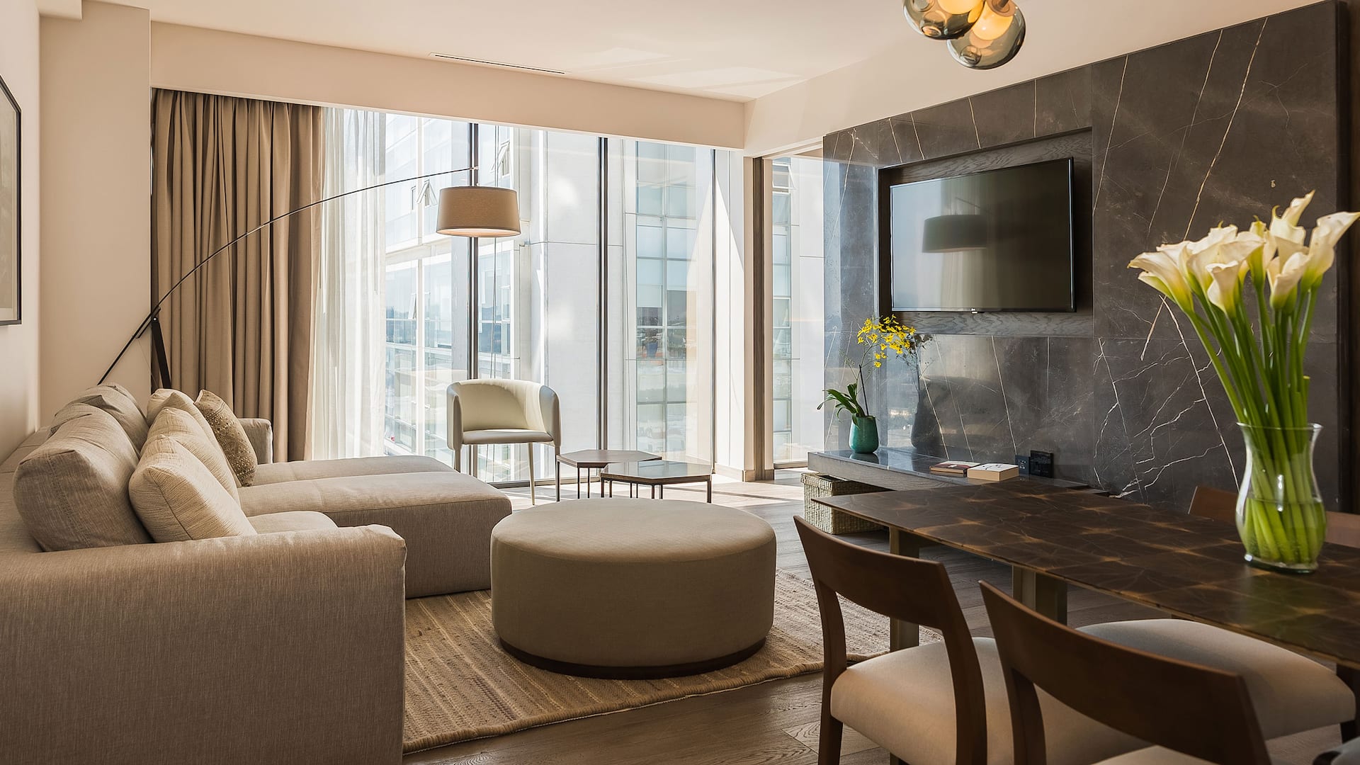Regency Executive living room