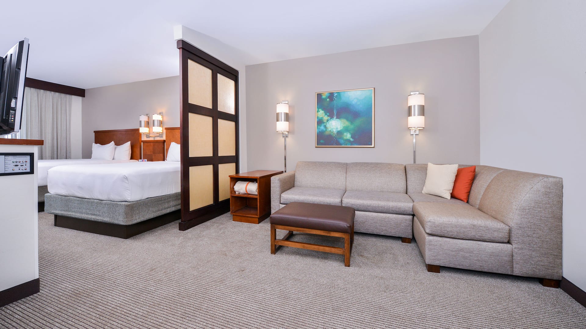 Hyatt Place Chesapeake/Greenbrier King Room