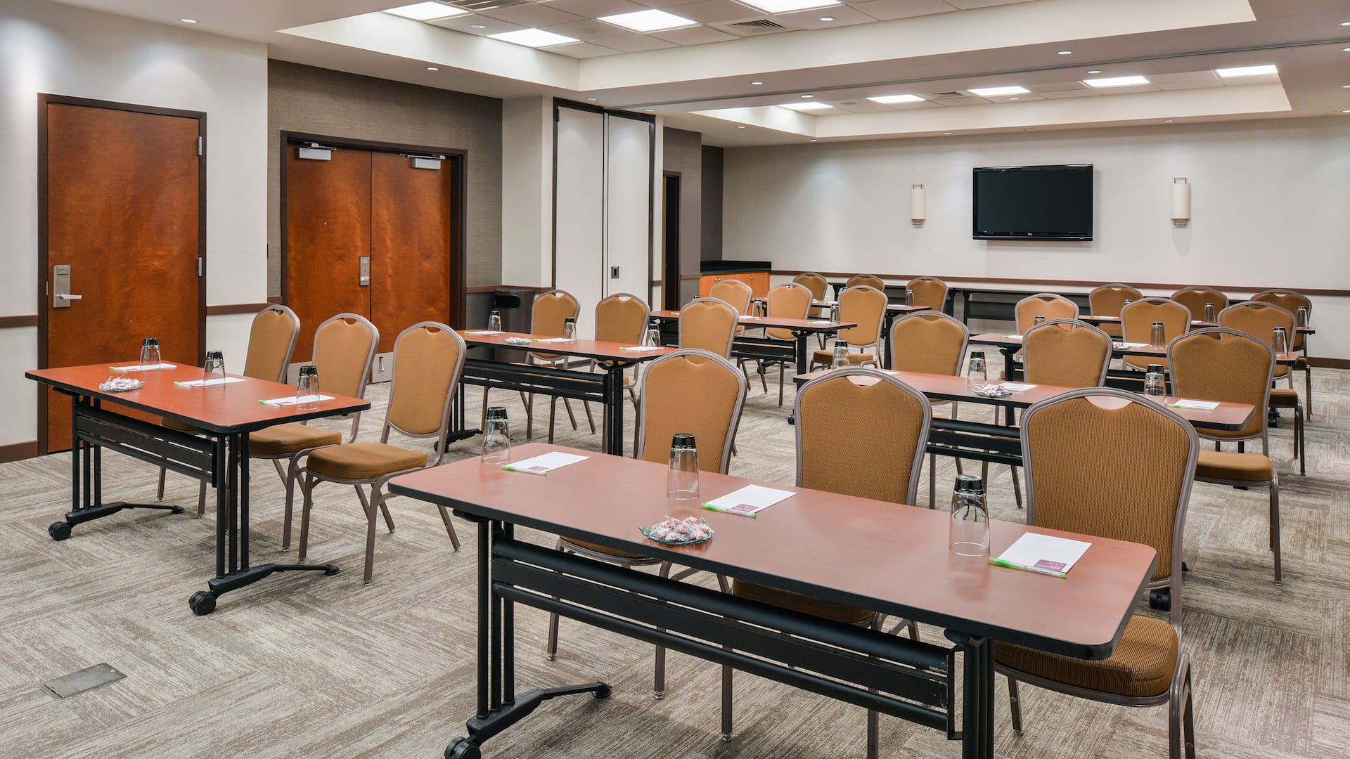 Hyatt Place Chesapeake/Greenbrier Meeting Room