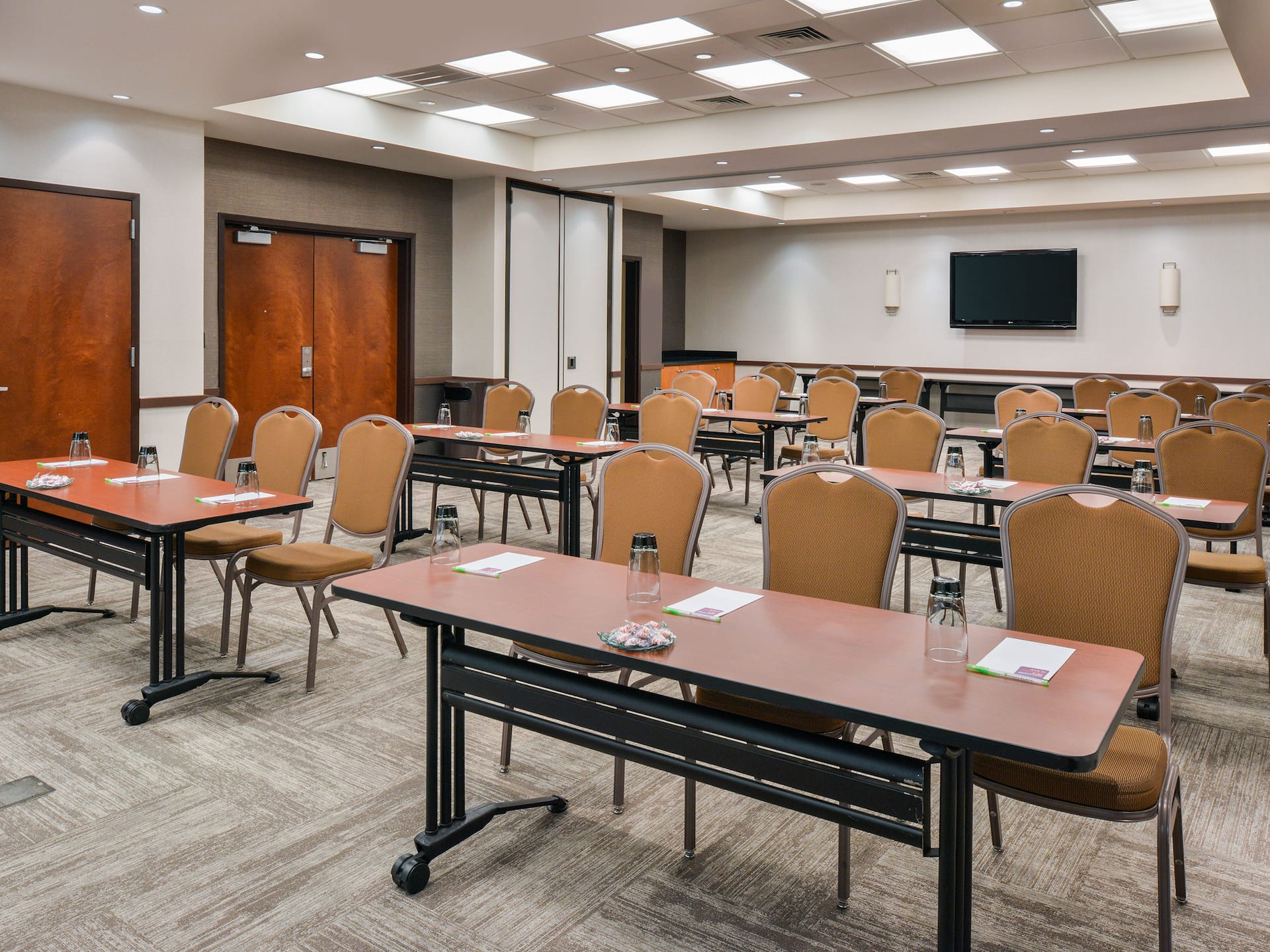Hyatt Place Chesapeake/Greenbrier Meeting Room