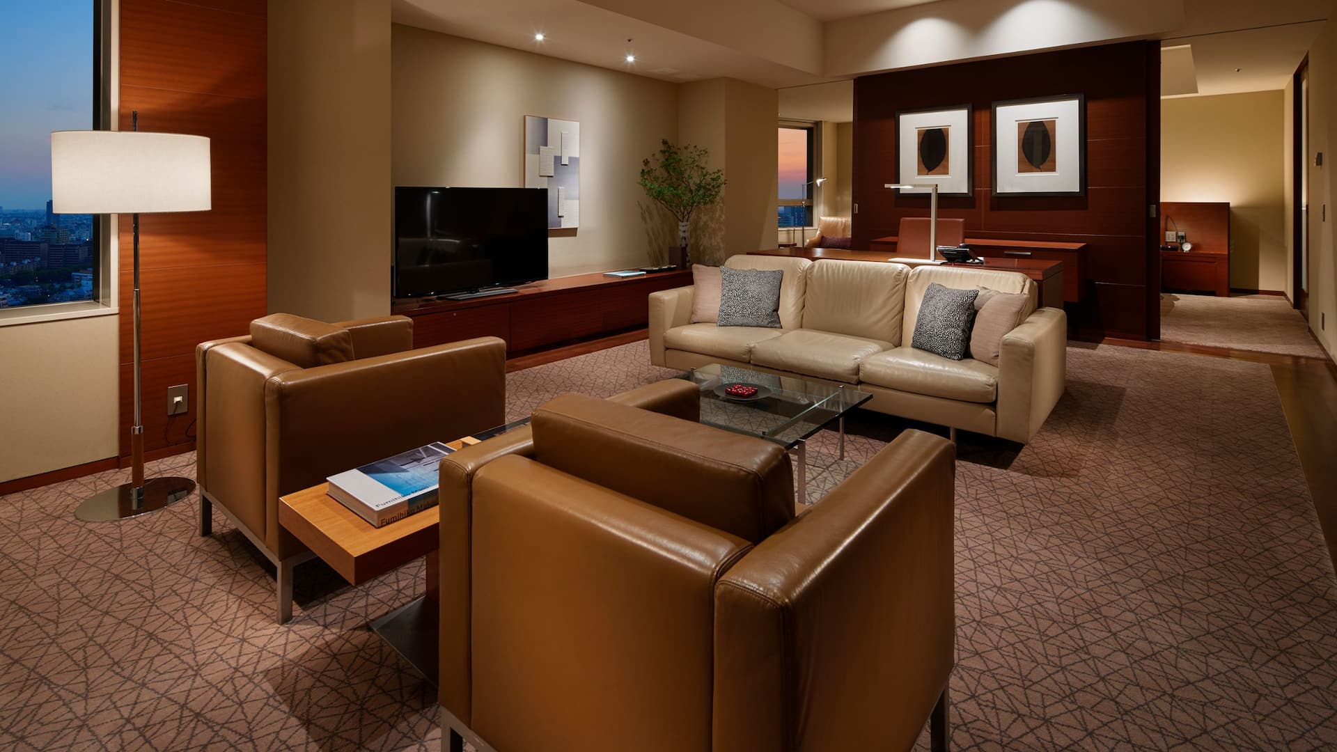 Grand Hyatt Tokyo Diplomat Suite Living Room
