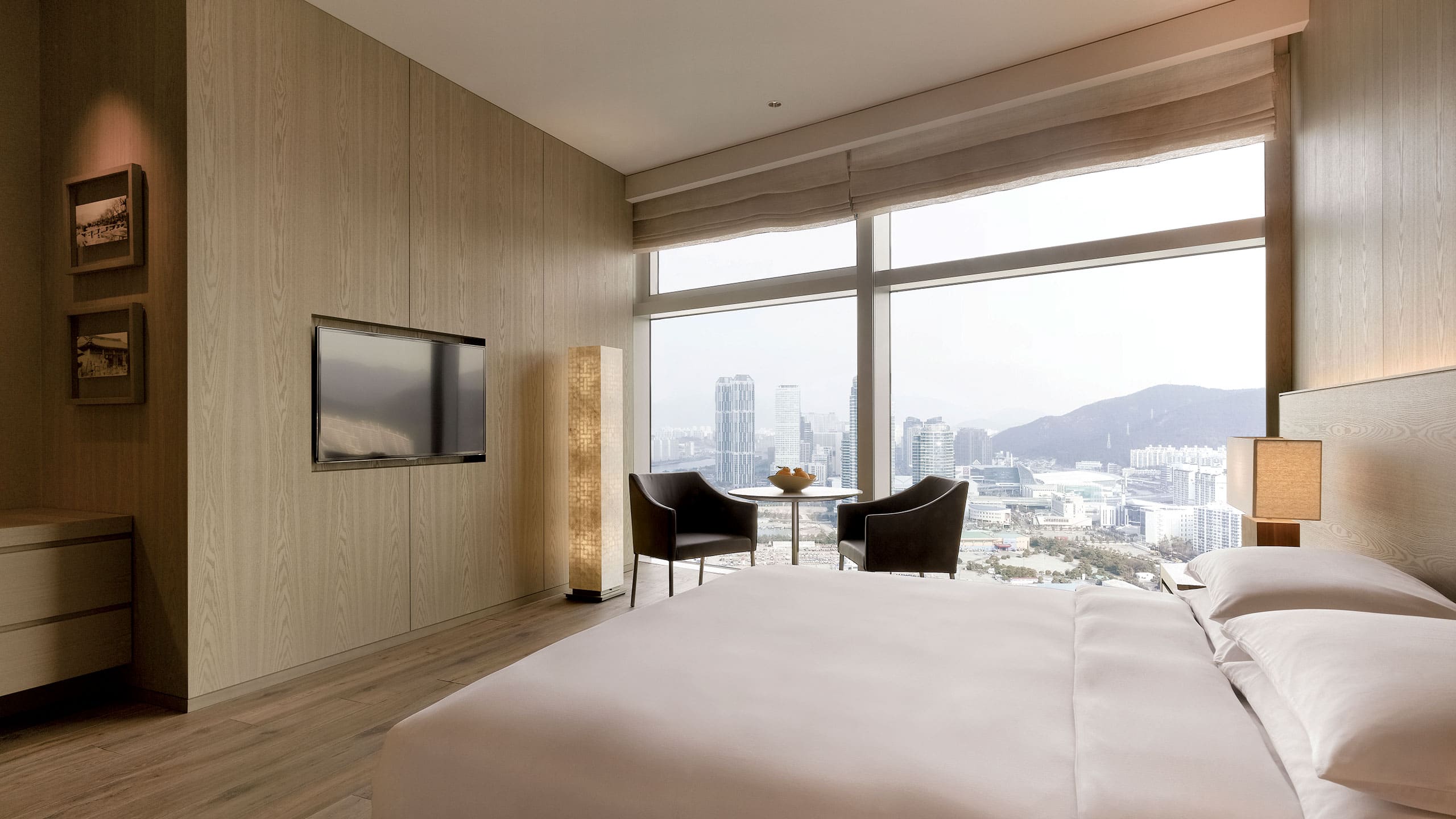 Park Hyatt Busan Park Deluxe King Guestroom Day