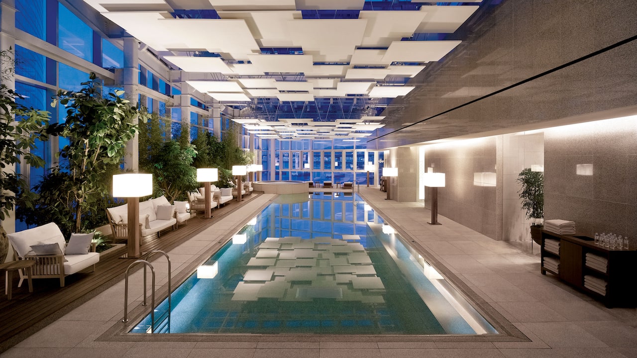 Busan Hotel Swimming Pool