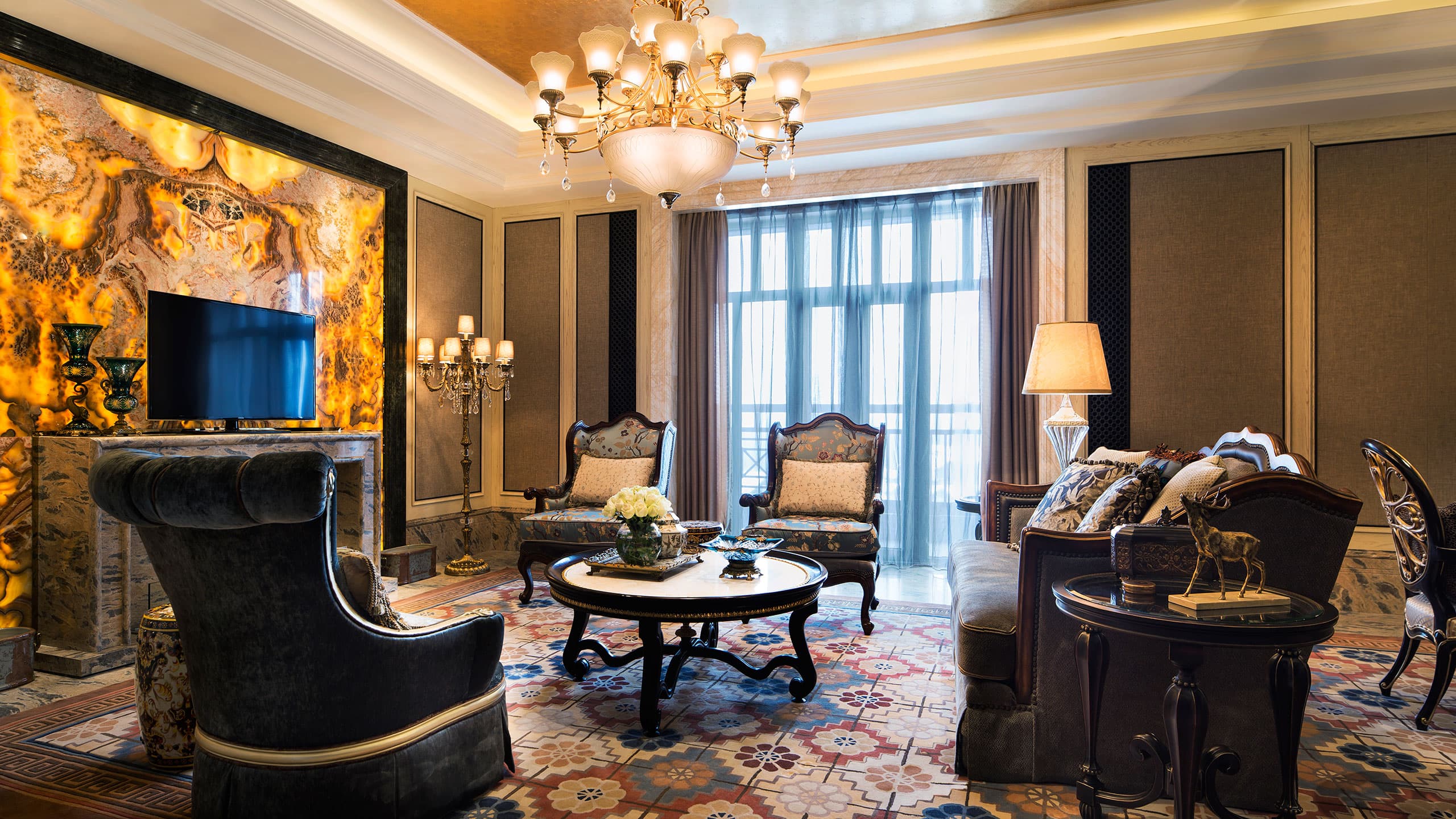 Park Hyatt Changbaishan Amb Suite Living Room
