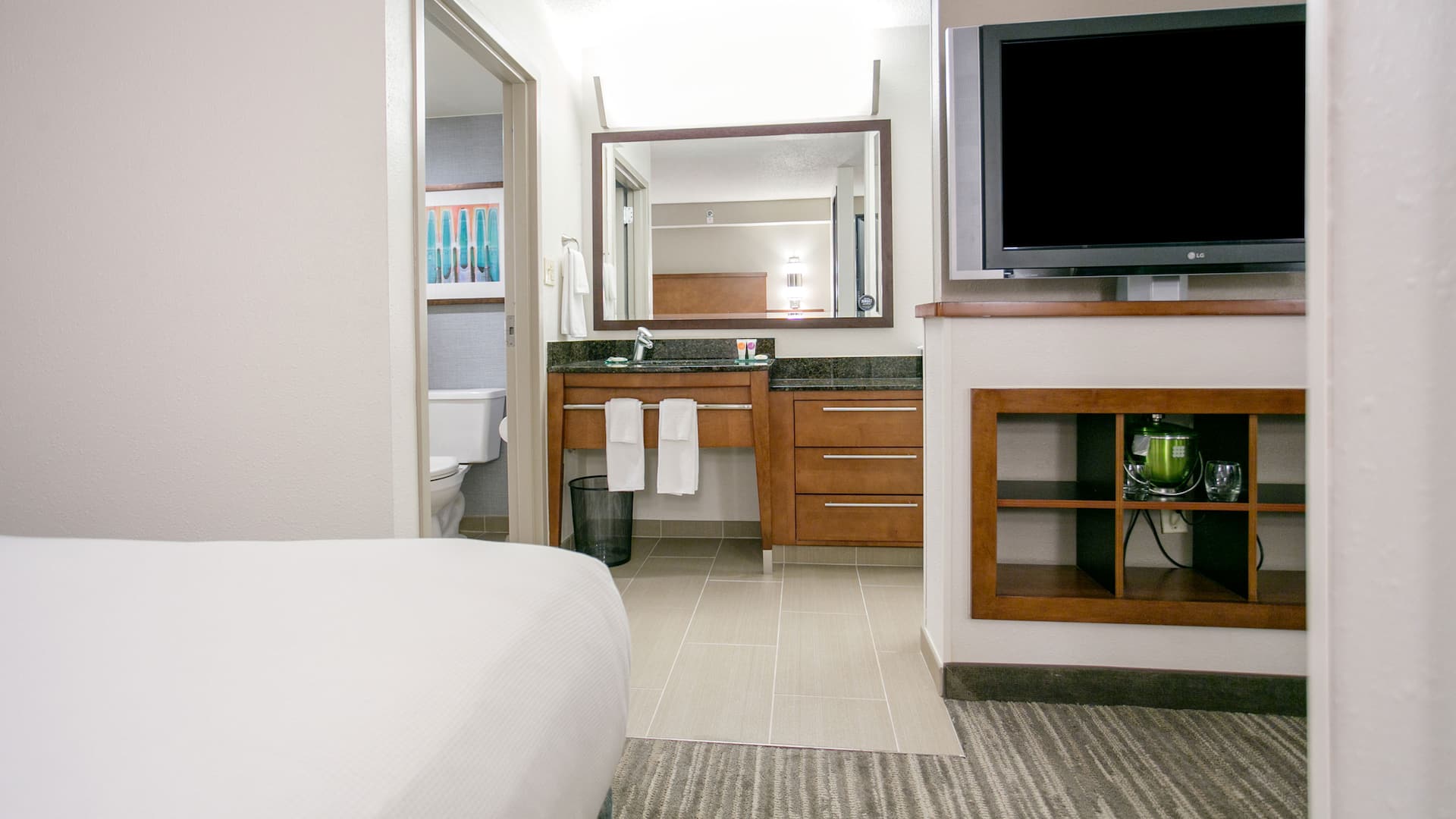 Hyatt Place Nashville/Franklin/Cool Springs Multimedia Vanity