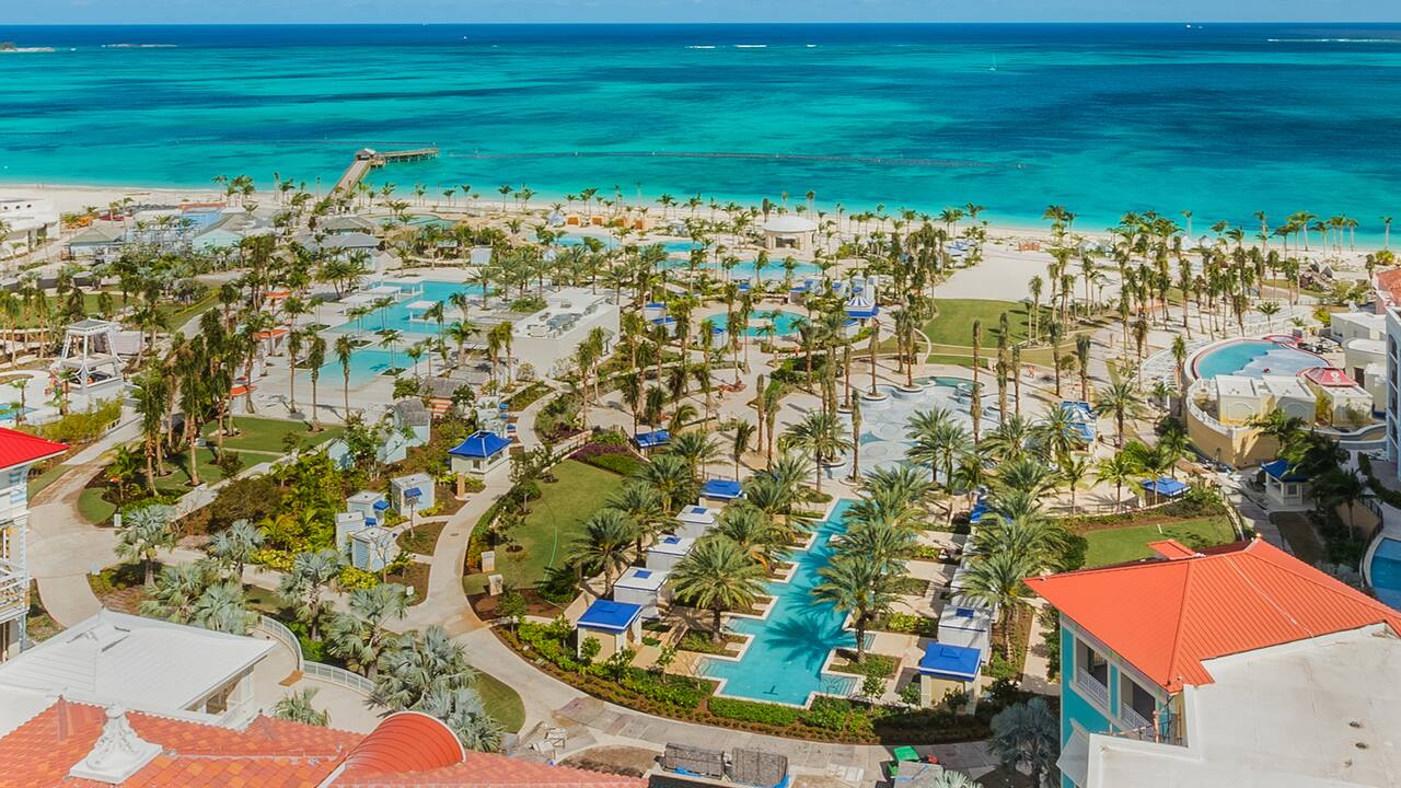 OneBedroom Ocean View Residence Deluxe with One King Bed (West Tower