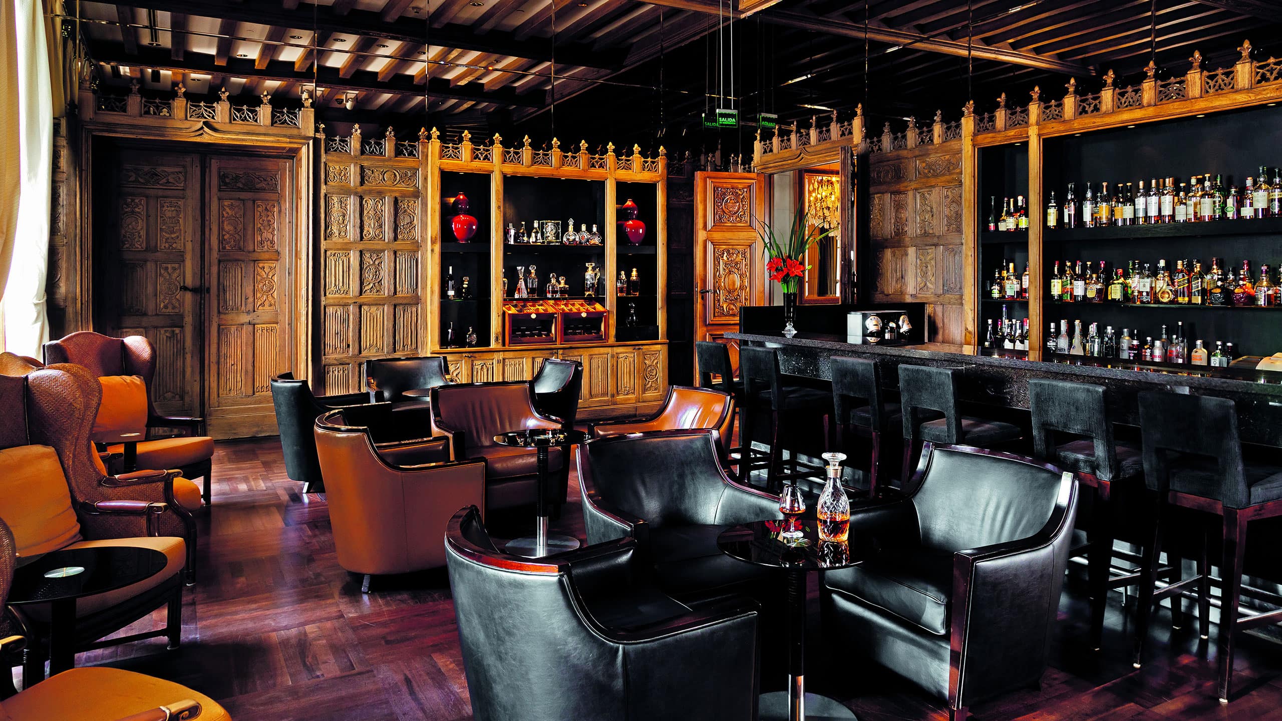 Palacio Duhau - Park Hyatt Buenos Aires Oak Bar