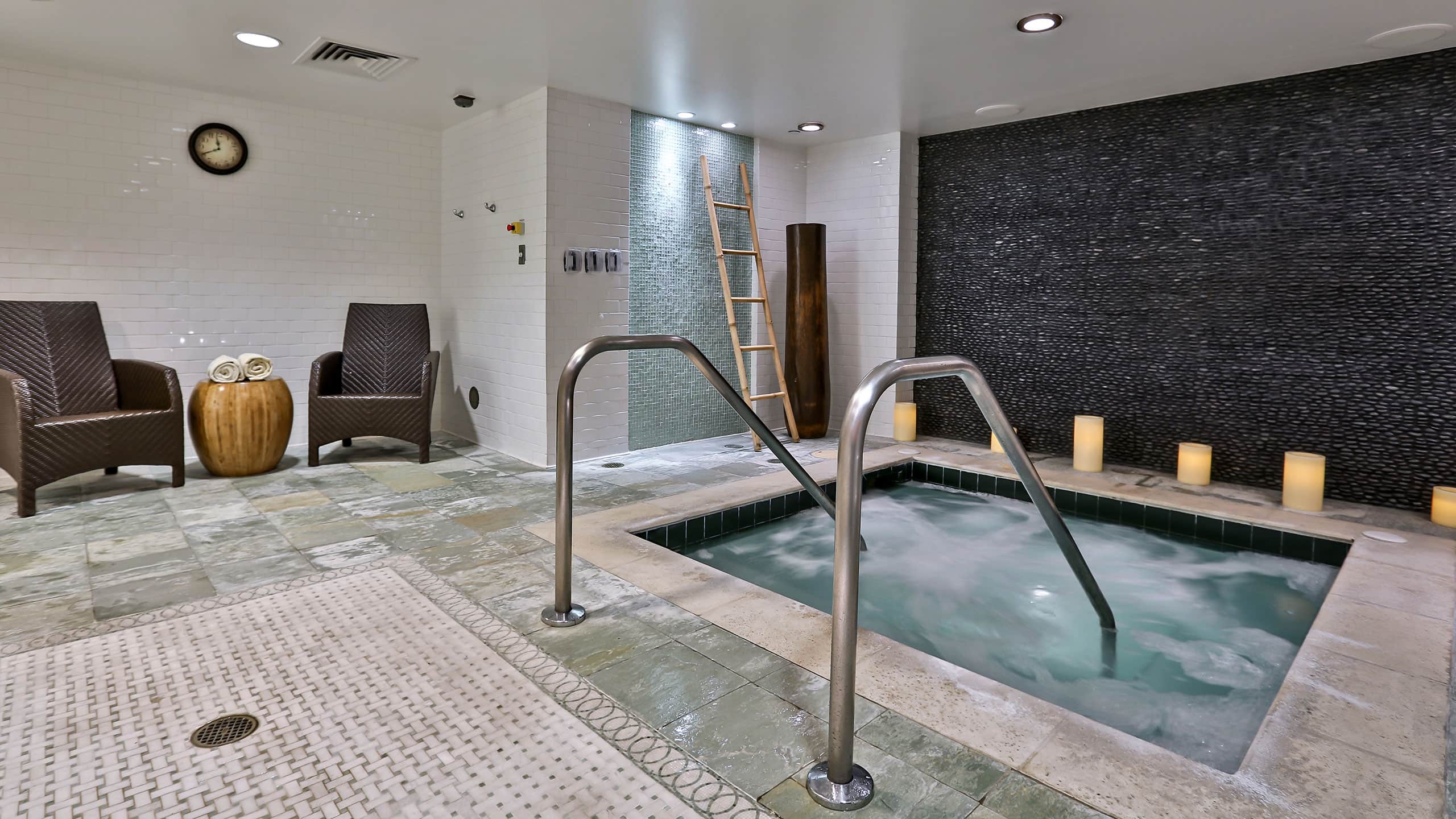 Hyatt Centric South Beach Miami Exhale Jetted Tub