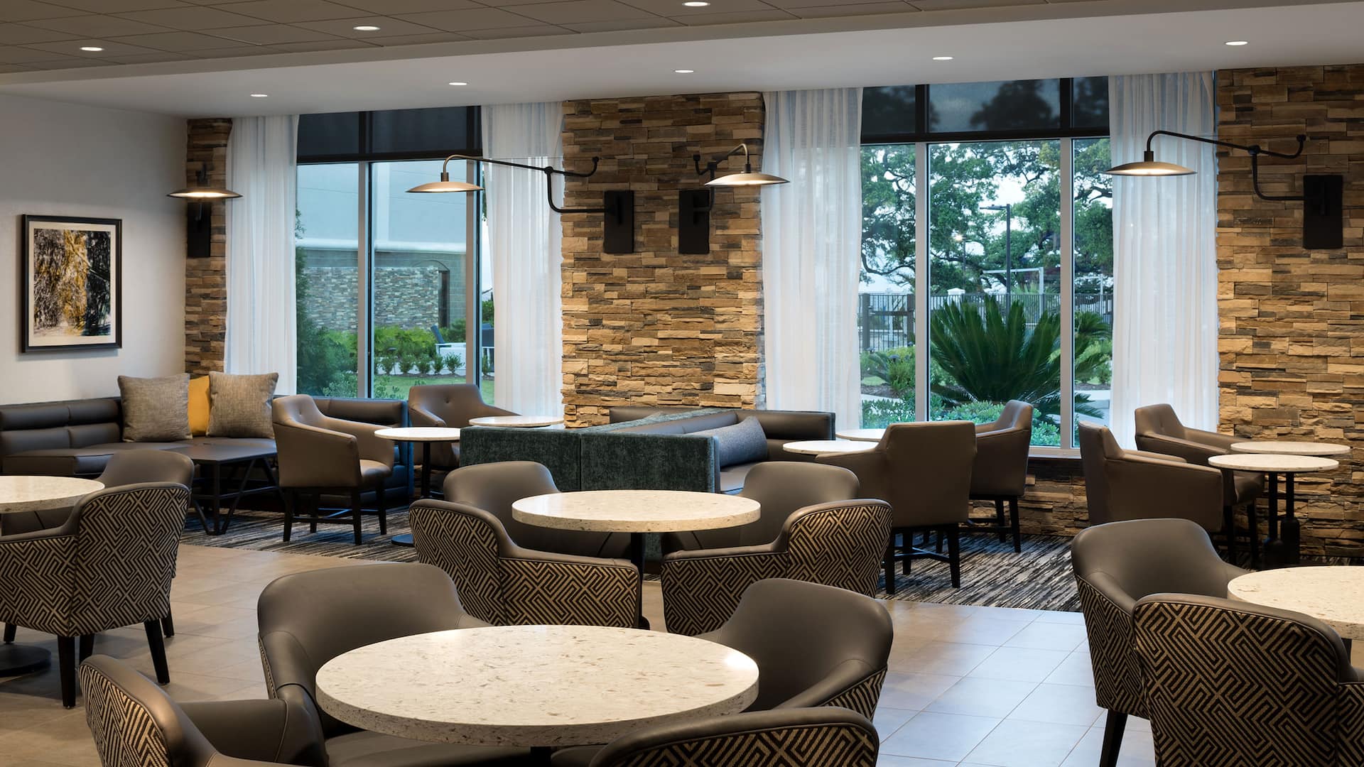 Hyatt Place Biloxi Restaurant Dining