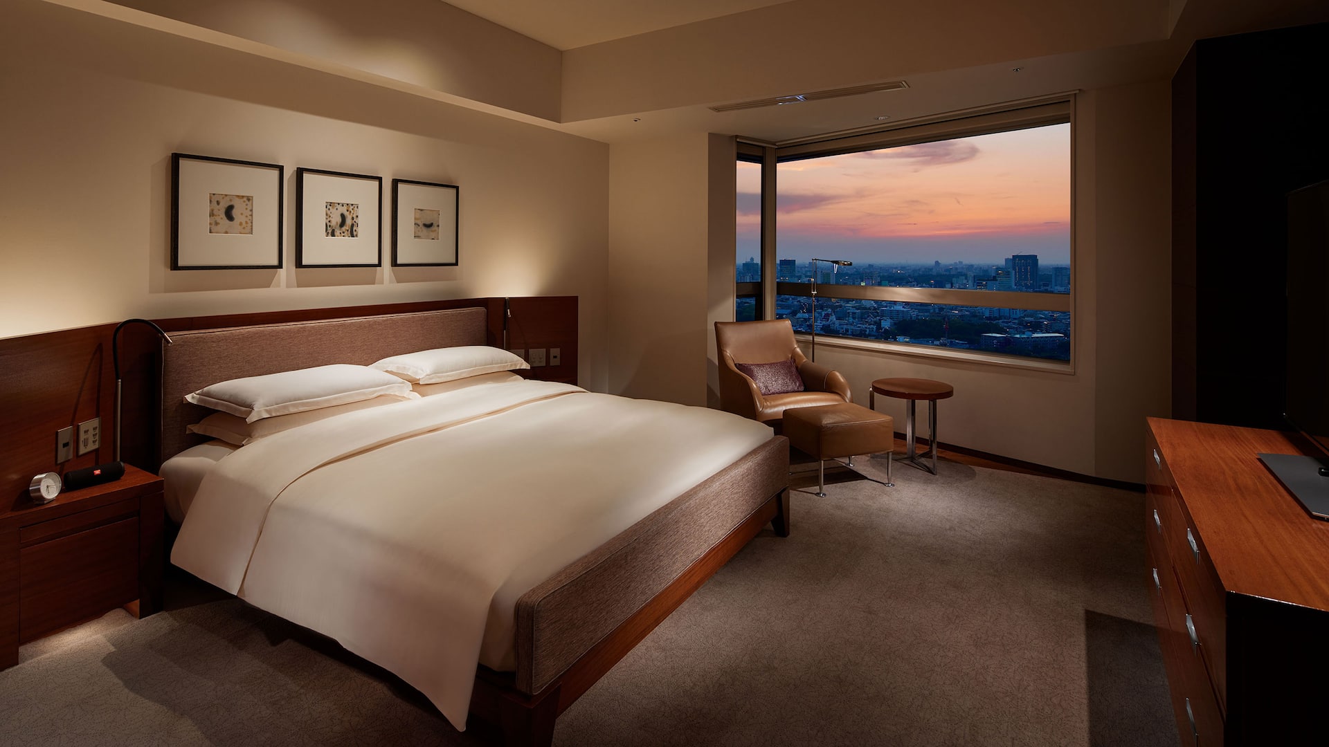 3 de 7 Grand Executive Suite