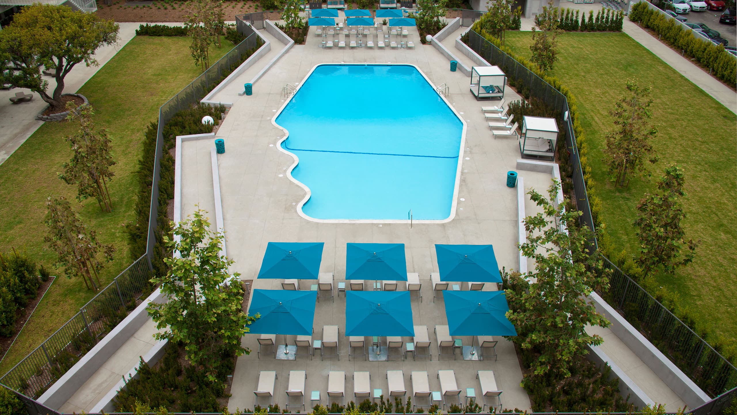 Hyatt Regency Los Angeles International Airport Pool Cabanas
