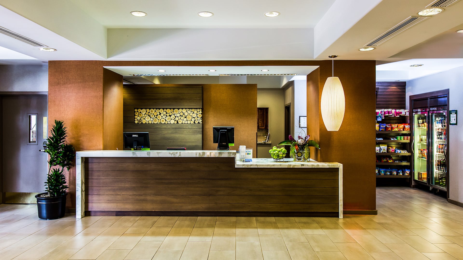Hyatt House Santa Clara Front Desk