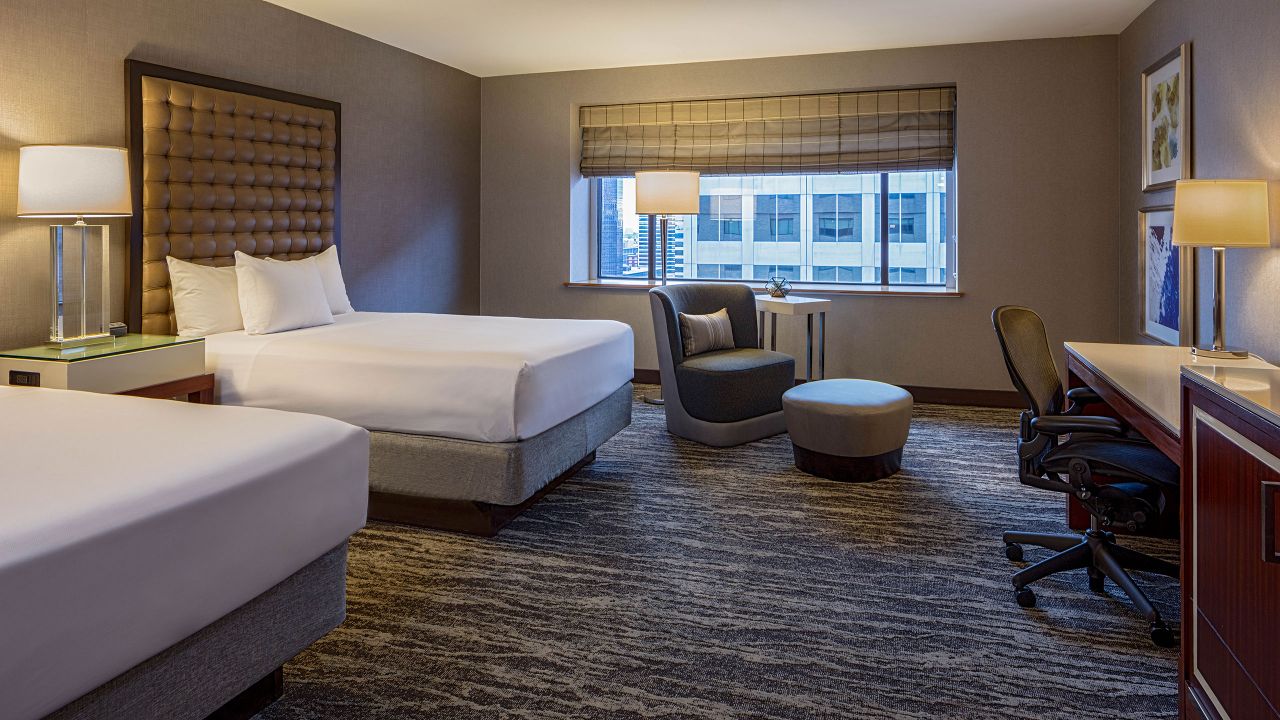 St. Louis Hotel Rooms and Suites | Hyatt Regency St. Louis at The Arch
