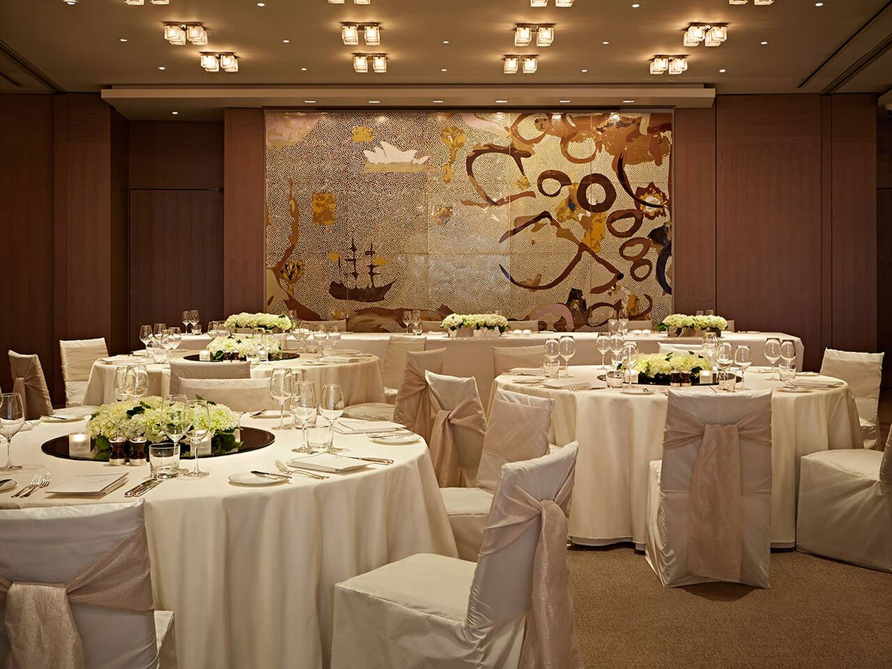 Wedding tables setup