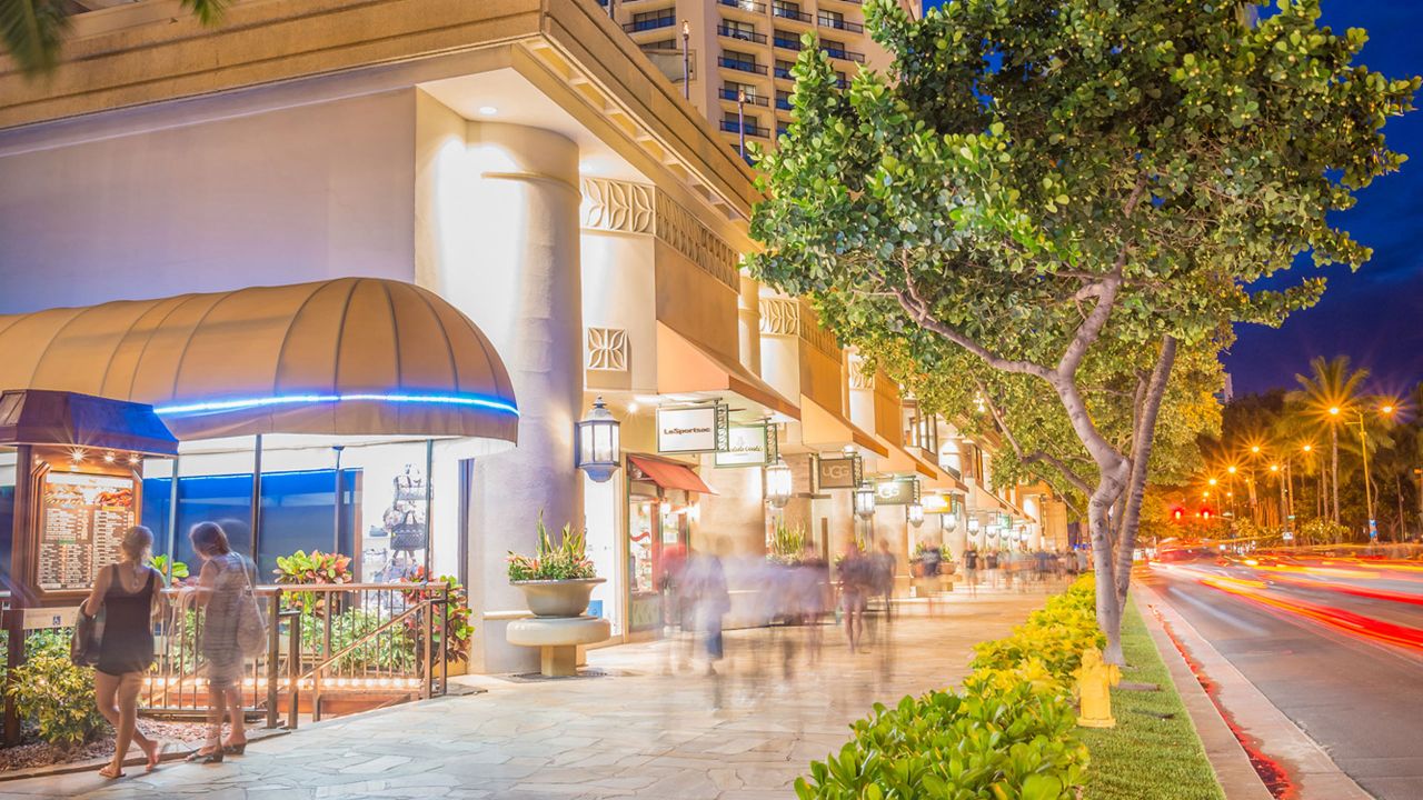 Waikiki Beach Hotel Hyatt Regency Resort Exterior Night Ping