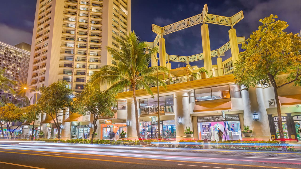 Exterior street view of the shops in Waikiki Beach