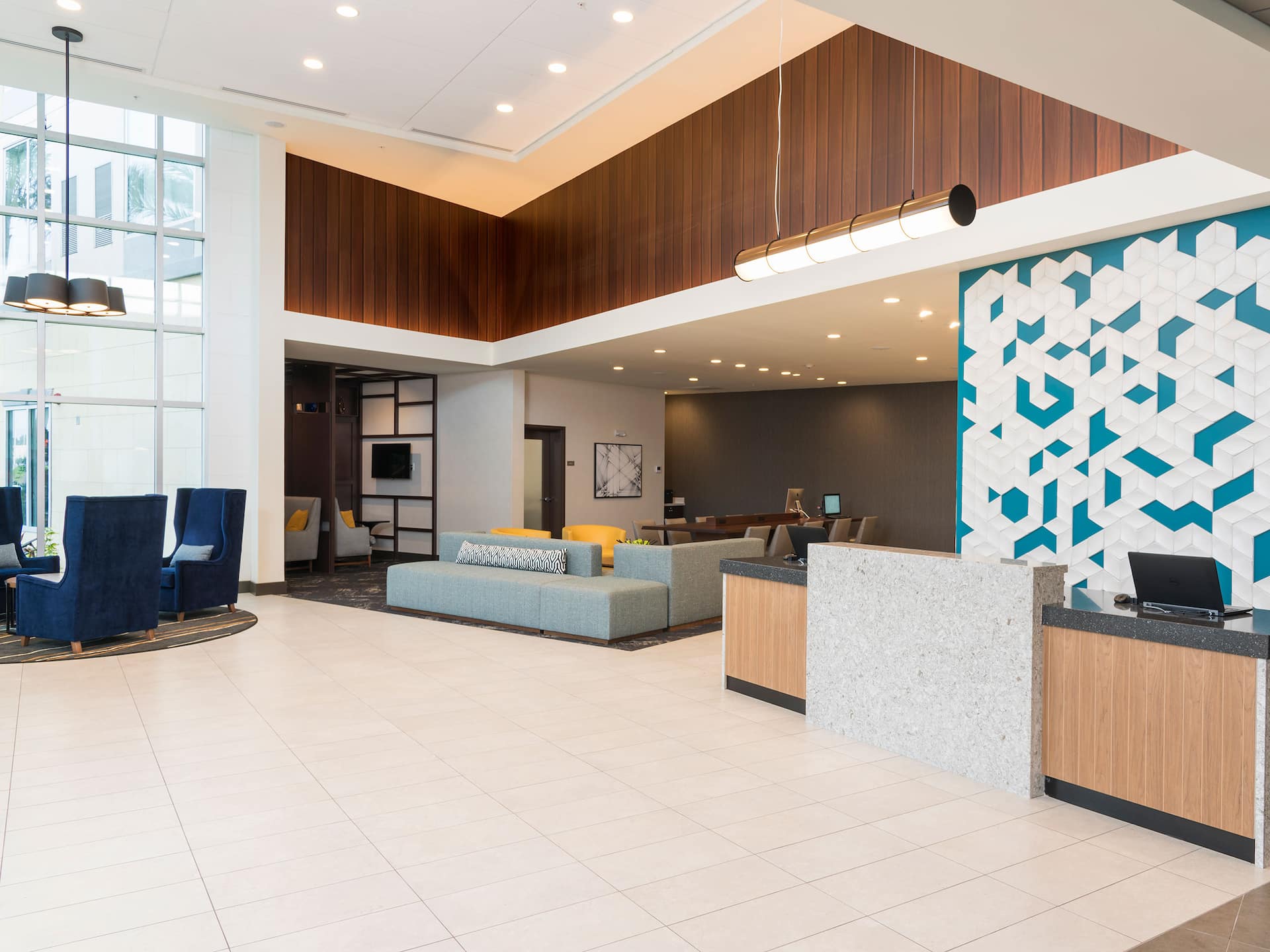 Hyatt Place Sarasota / Lakewood Ranch Gallery Host