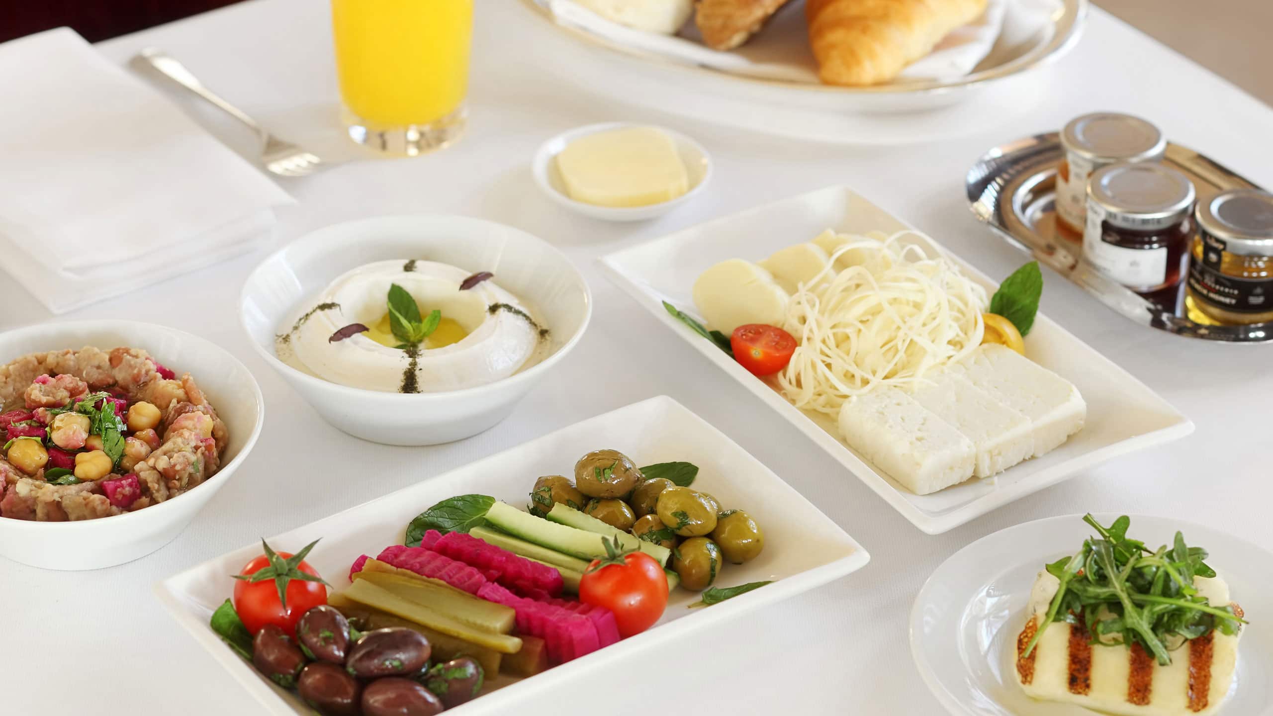 Park Hyatt Jeddah – Marina, Club and Spa Breakfast