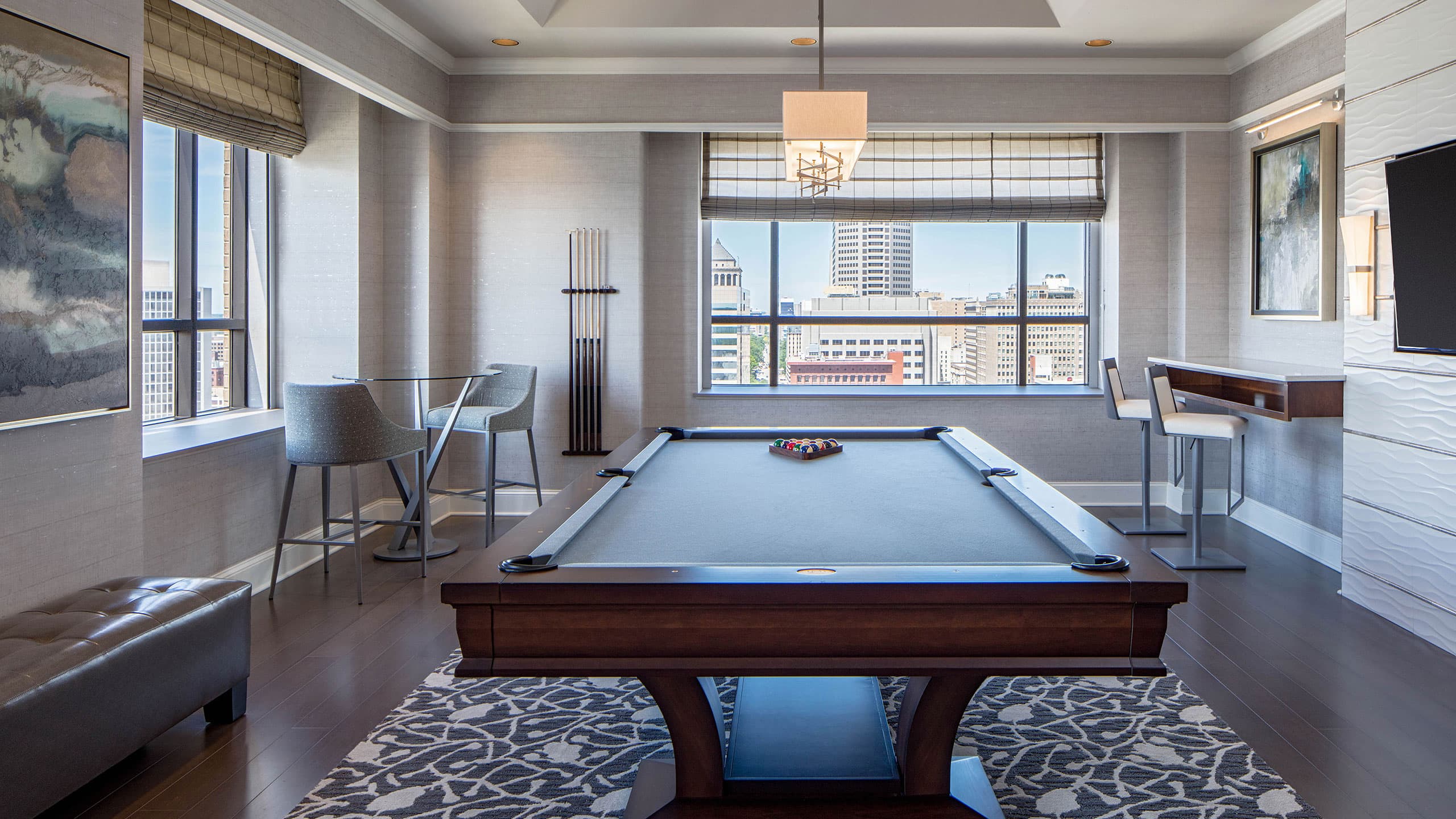 Hyatt Regency St. Louis at The Arch Presidential Billiard Table