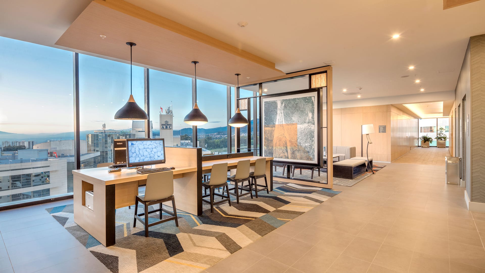 Hyatt House Mexico City/Santa Fe Business Center