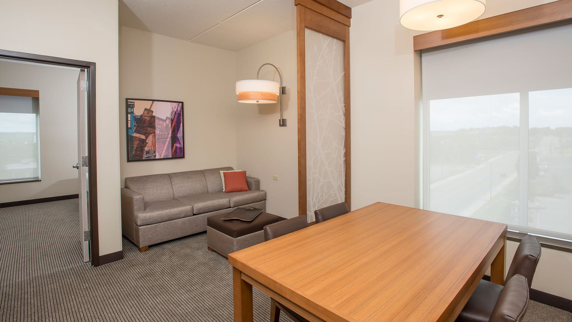 Hyatt Place Cincinnati / Sharonville Convention Center King Suite