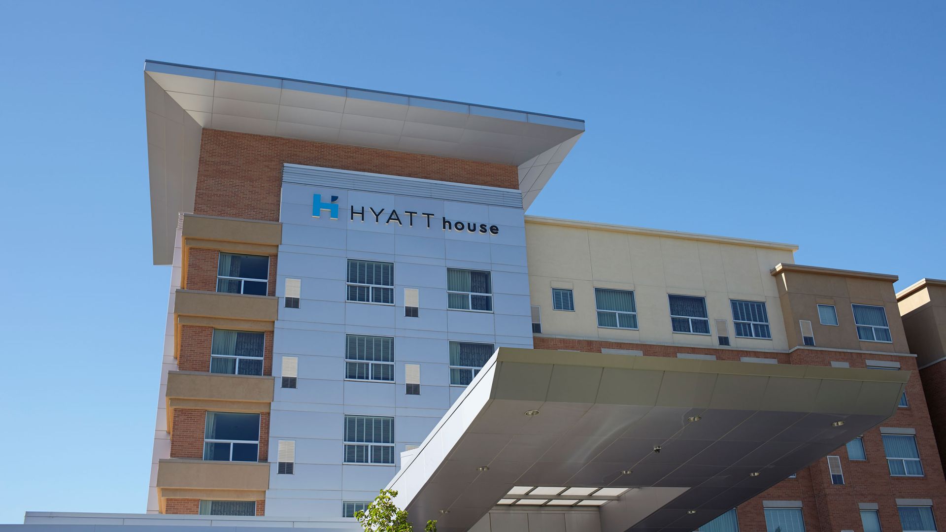 hyatt-house-superior-commercial-solutions