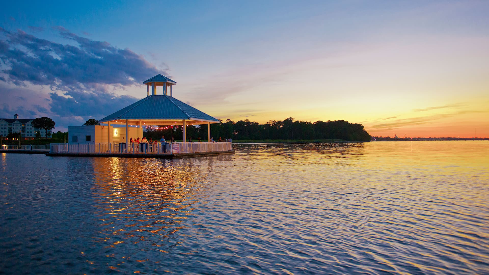 Hyatt Regency Chesapeake Bay Golf Resort, Spa and Marina Events Breakwater Pavilion Sunset