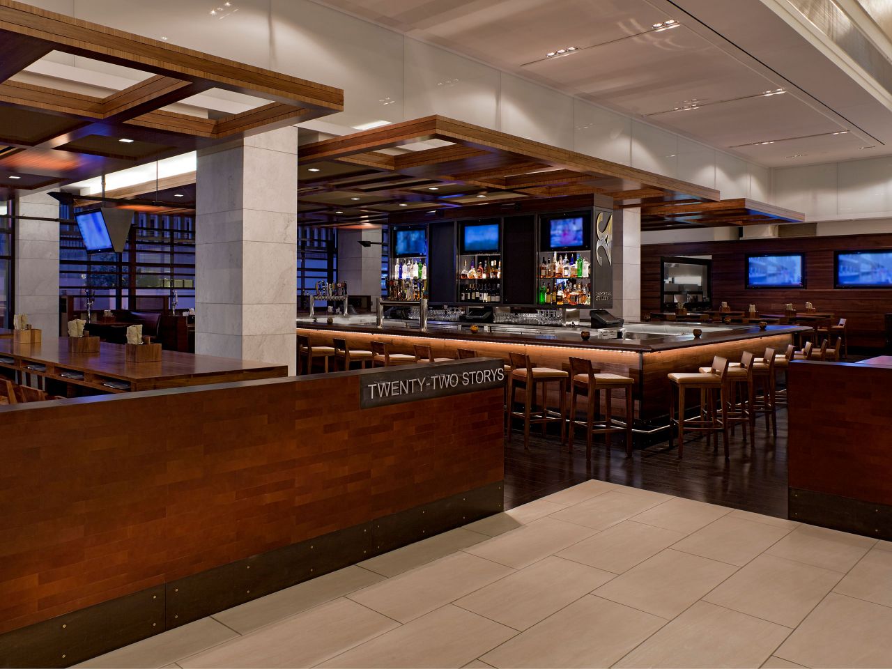 Downtown Atlanta Restaurants and Bars Hyatt Regency Atlanta