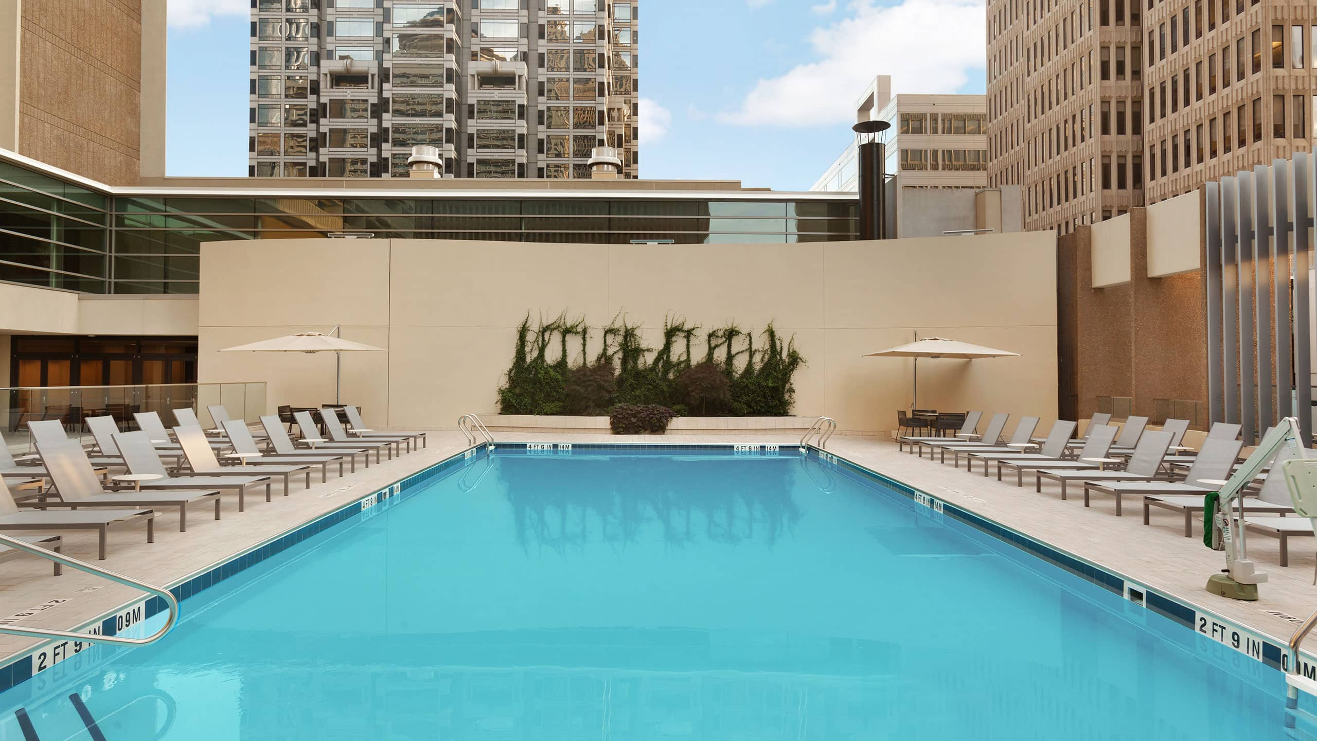 Iconic Hotel In Downtown Atlanta | Hyatt Regency Atlanta