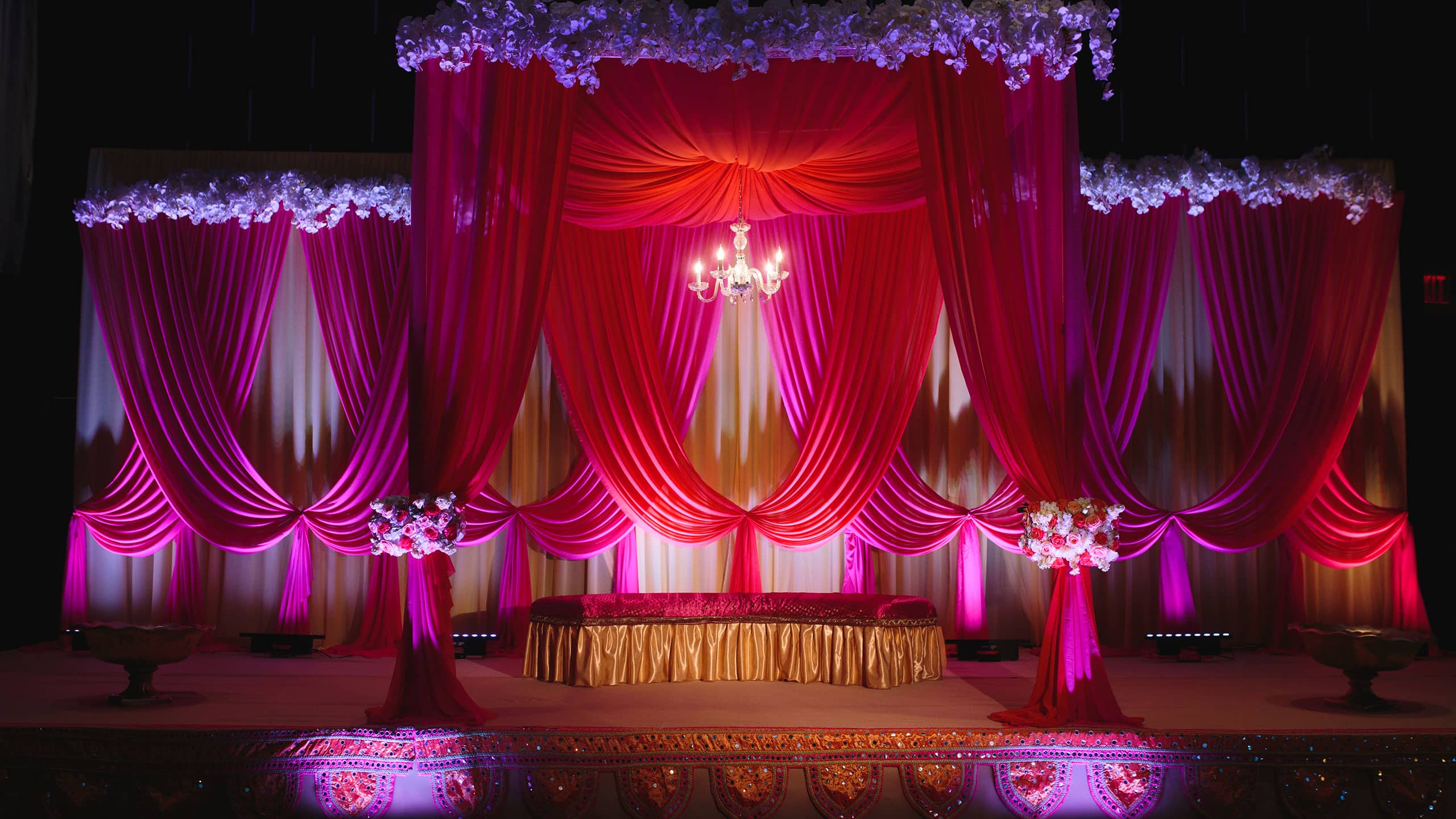 Hyatt Grand Central New York Indian Wedding Altar