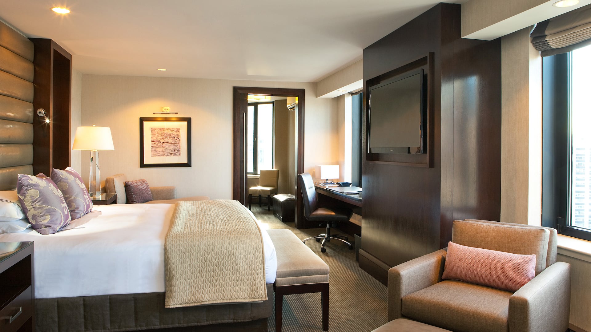 3 de 5 Hyatt Regency Boston Commonwealth Suite Bedroom