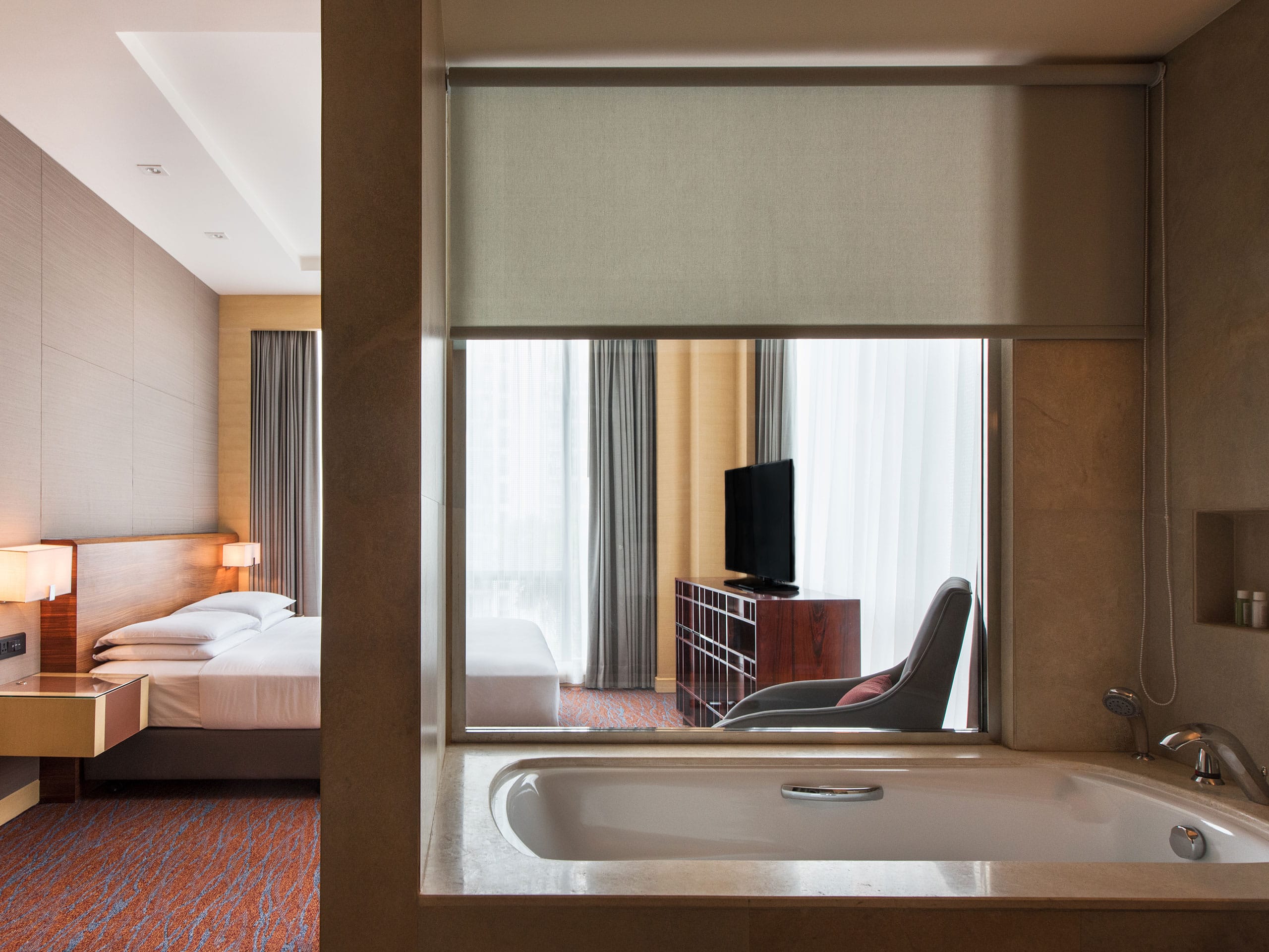 Suite Bedroom