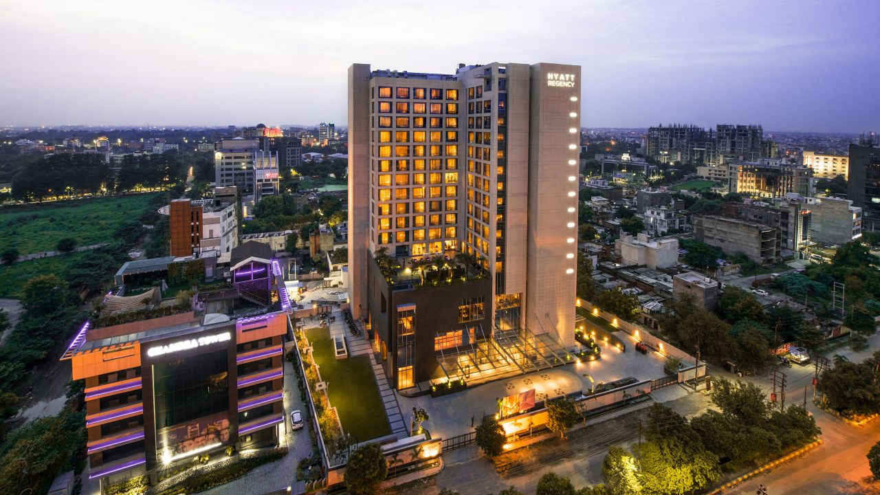 Luxury 5 Star Hotels in Lucknow, Best Hotel in Lucknow in Gomti Nagar ...