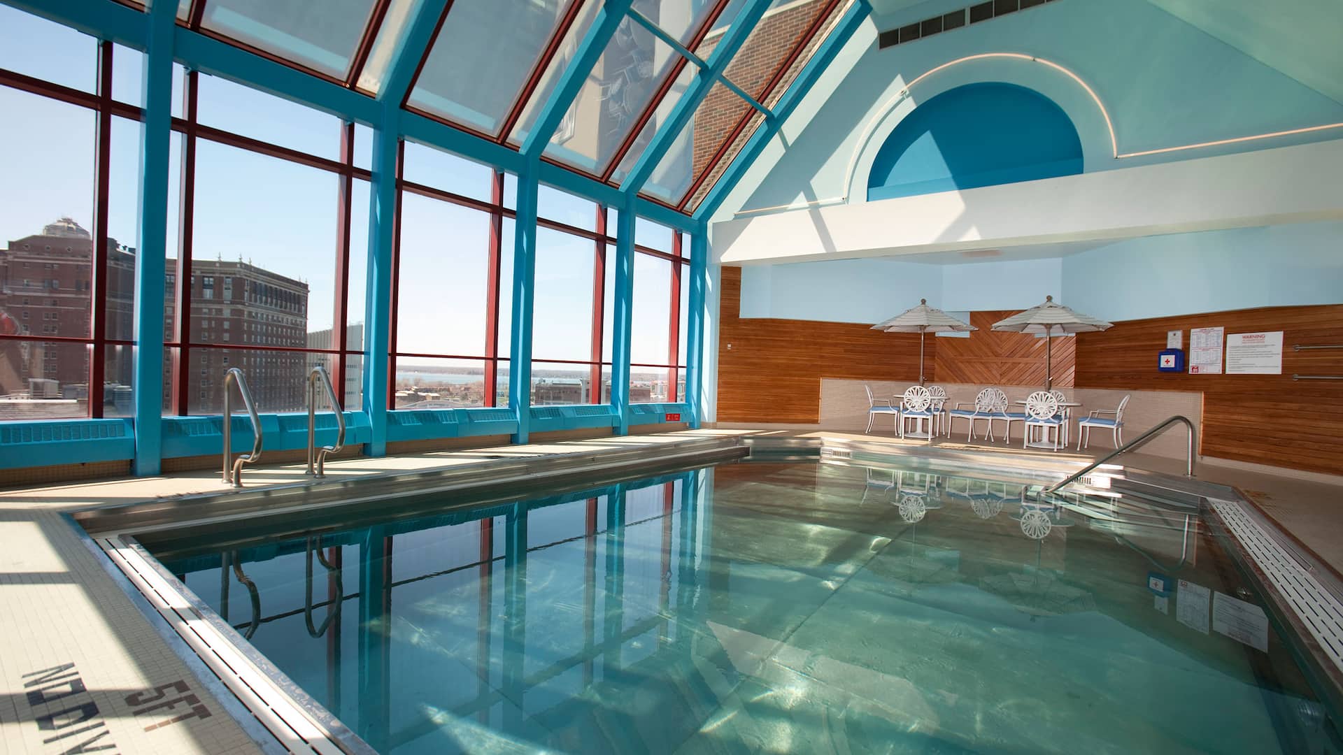 Hyatt Regency Buffalo / Hotel and Conference Center Pool