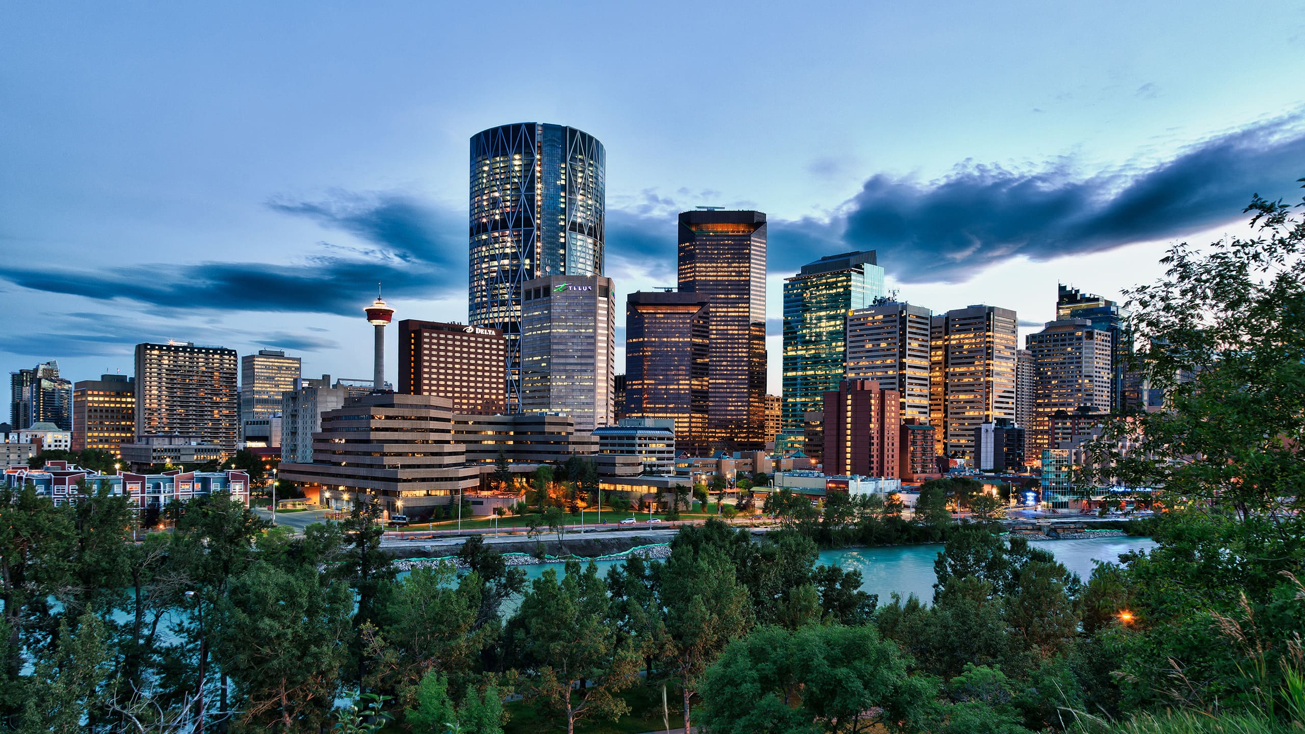 Hyatt Regency Calgary Skyline