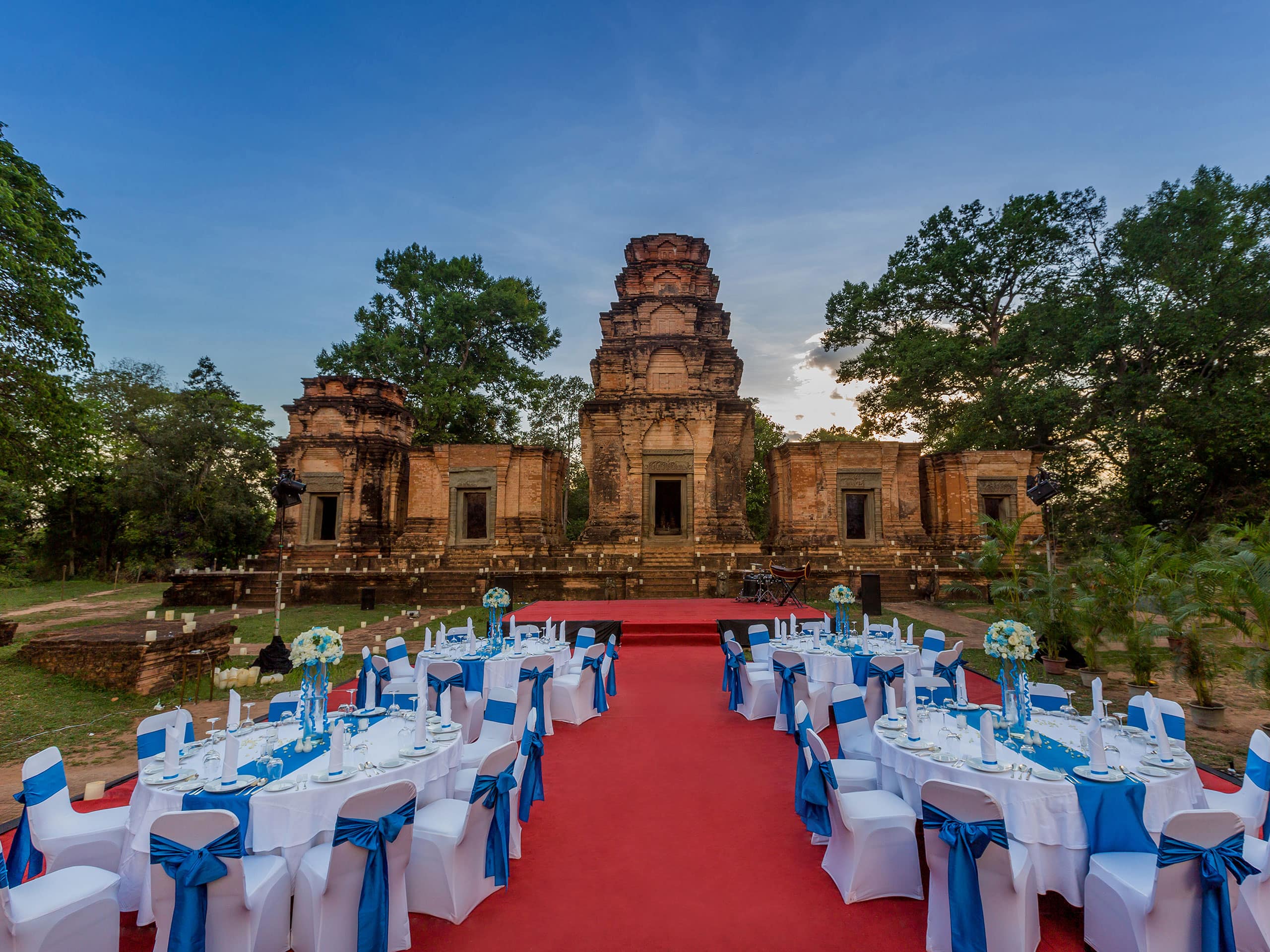 Park Hyatt Siem Reap Temple Dinner Kravan Temple