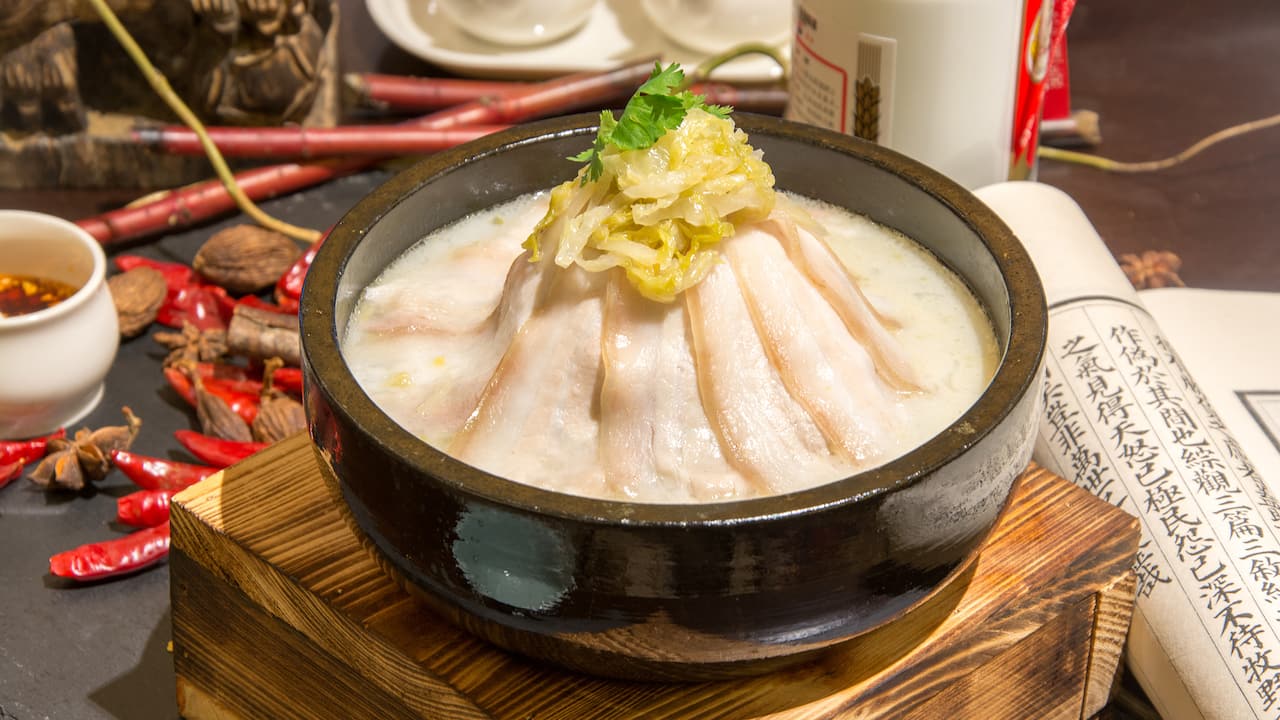 pork with sour cabbage