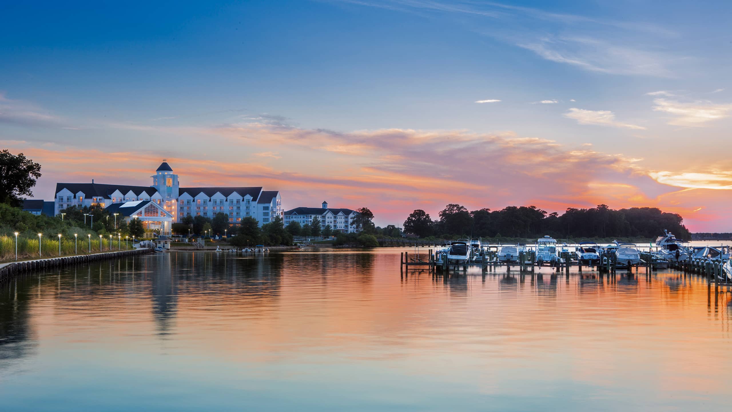 Hyatt Regency Chesapeake Bay Golf Resort, Spa and Marina Resort at Sunset