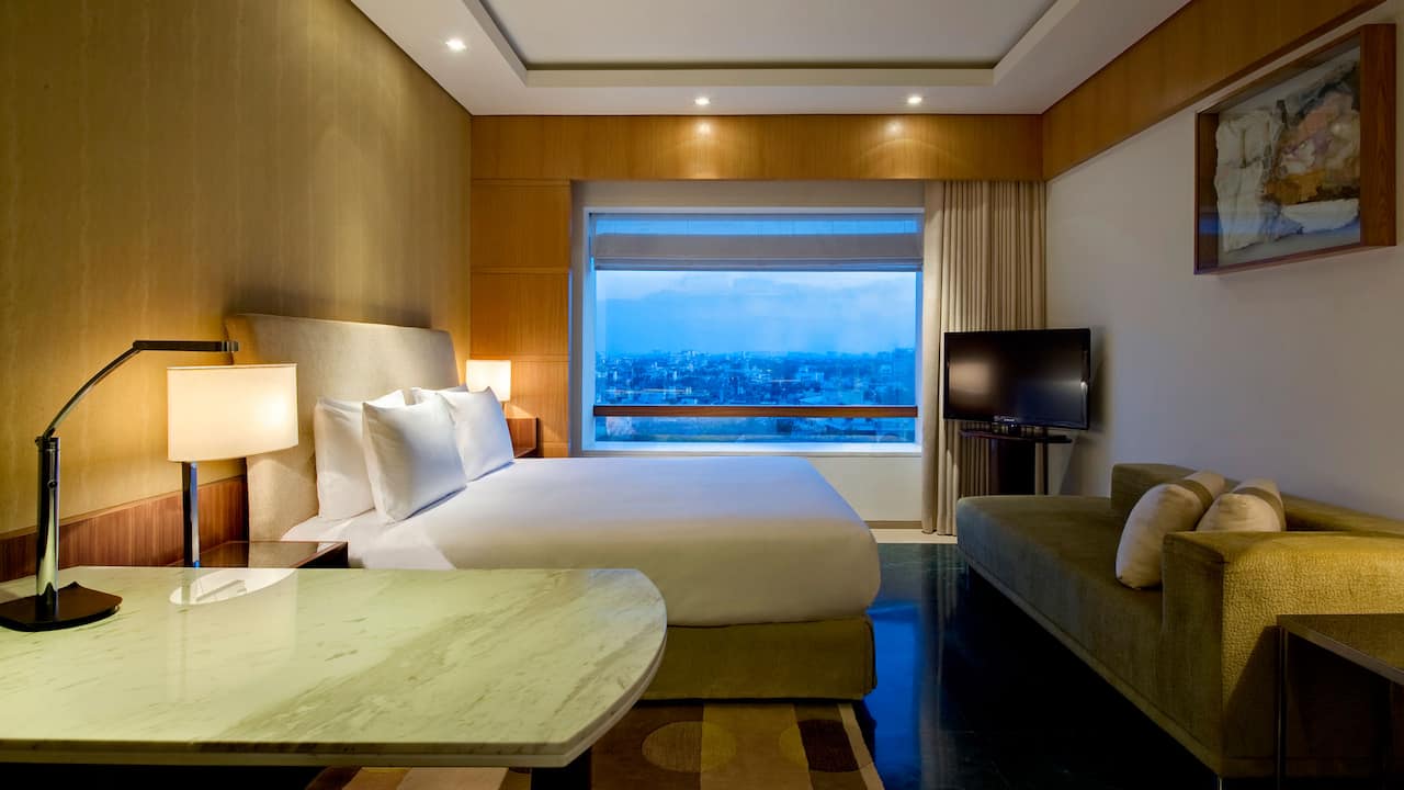 5-star-business-hotel-in-chennai-near-us-consulate-hyatt-regency-chennai