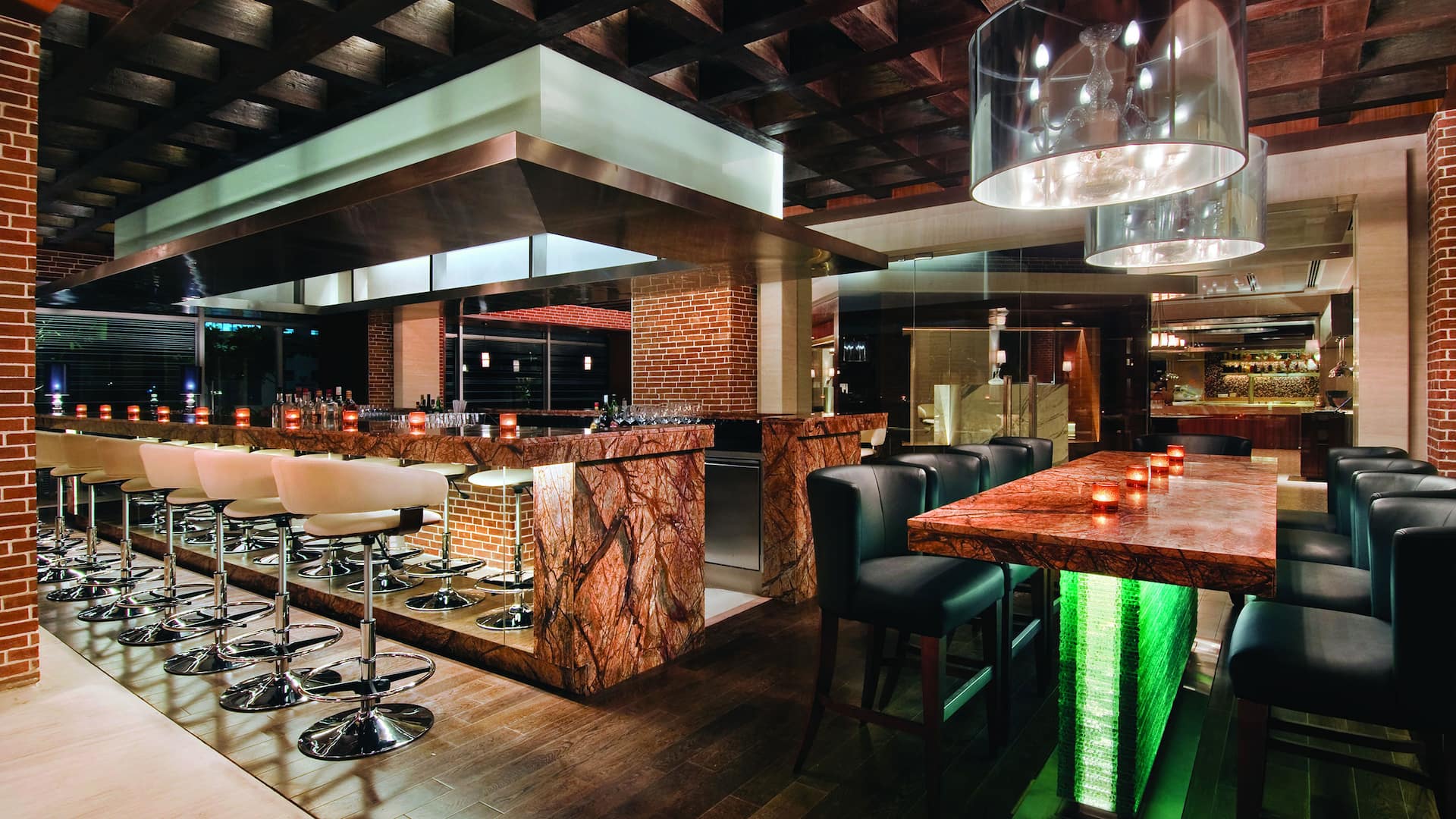 1 of 1 Hyatt Regency Chennai Bar