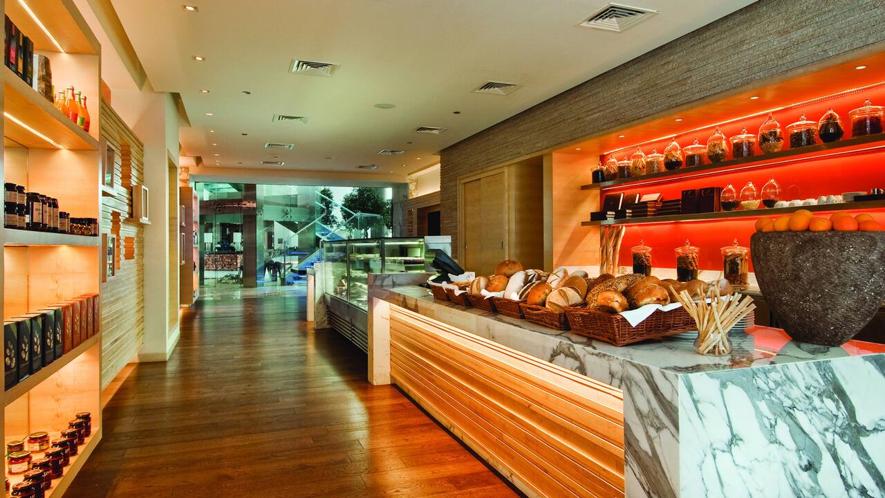 Cafe