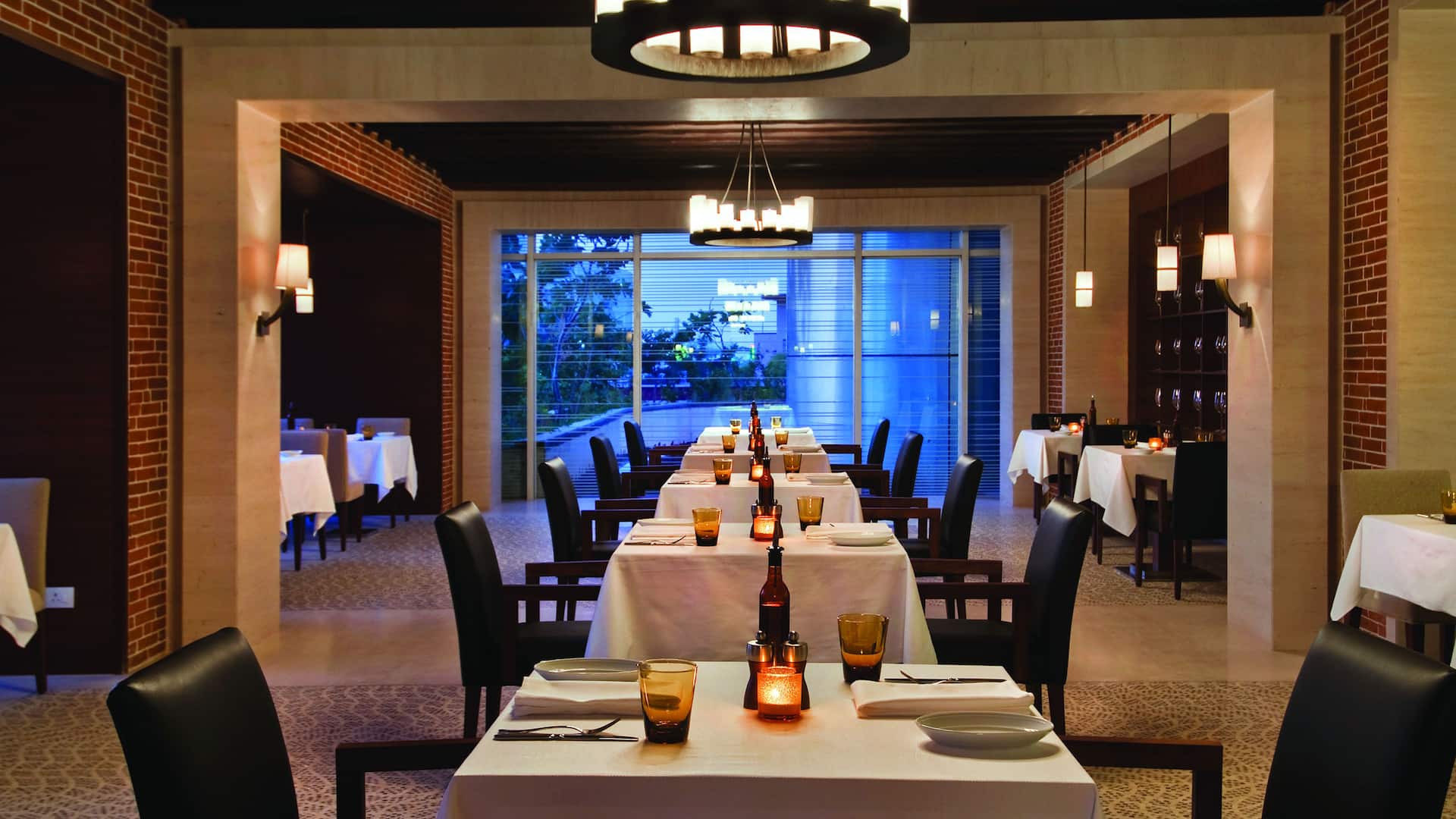 1 of 1 Hyatt Regency Chennai Restaurant