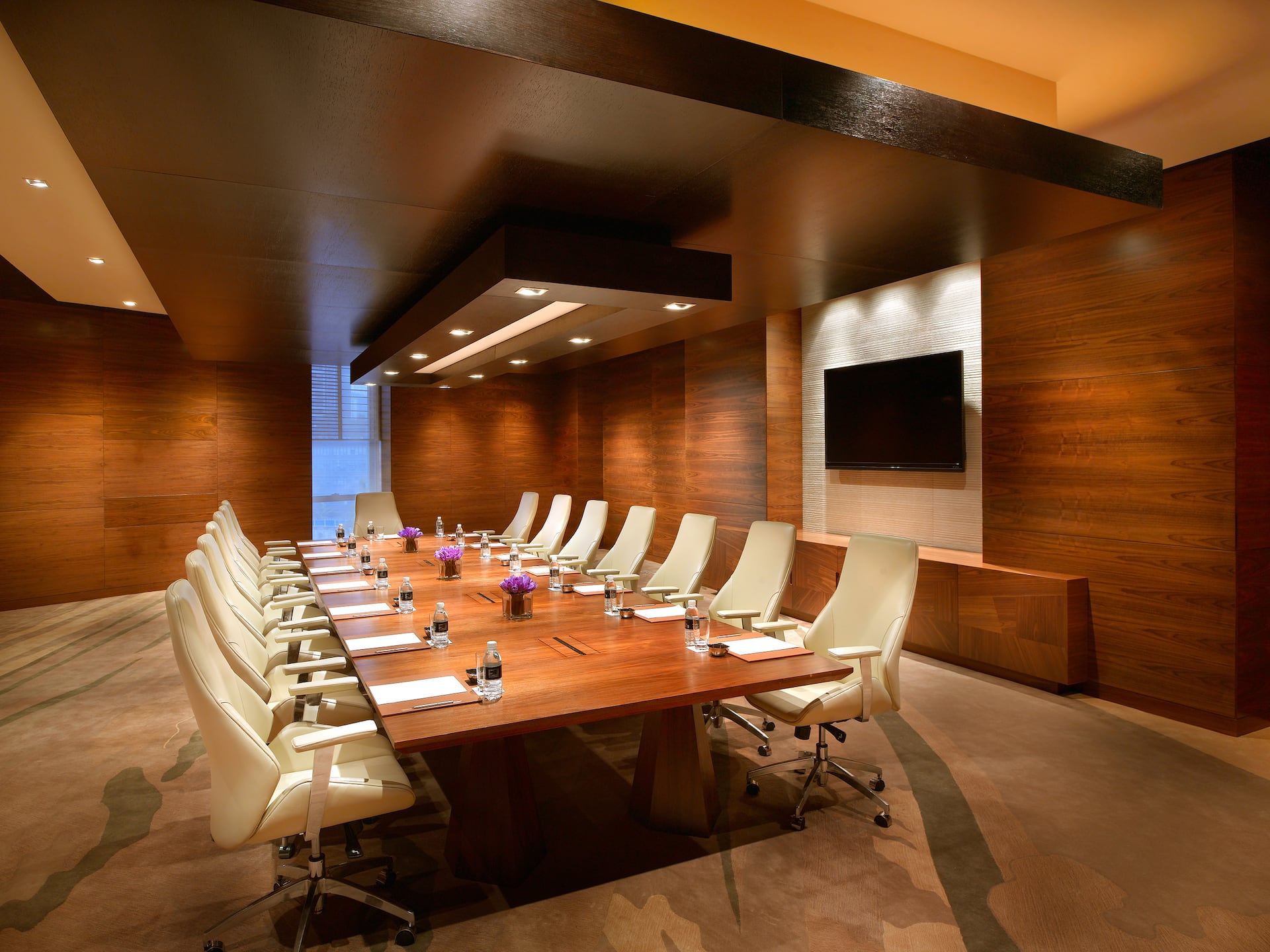 Hyatt Regency Chongqing Boardroom