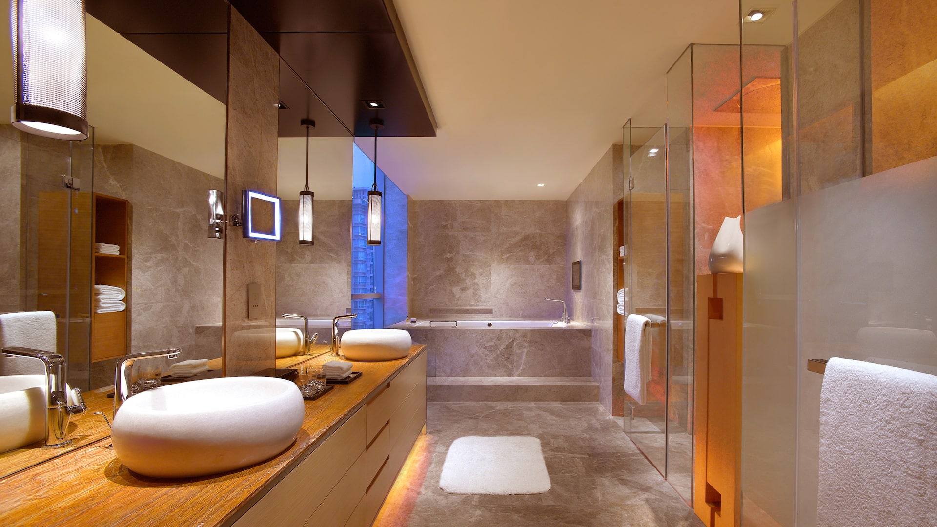 1 of 1 Hyatt Regency Chongqing Chairman Suite Bathroom