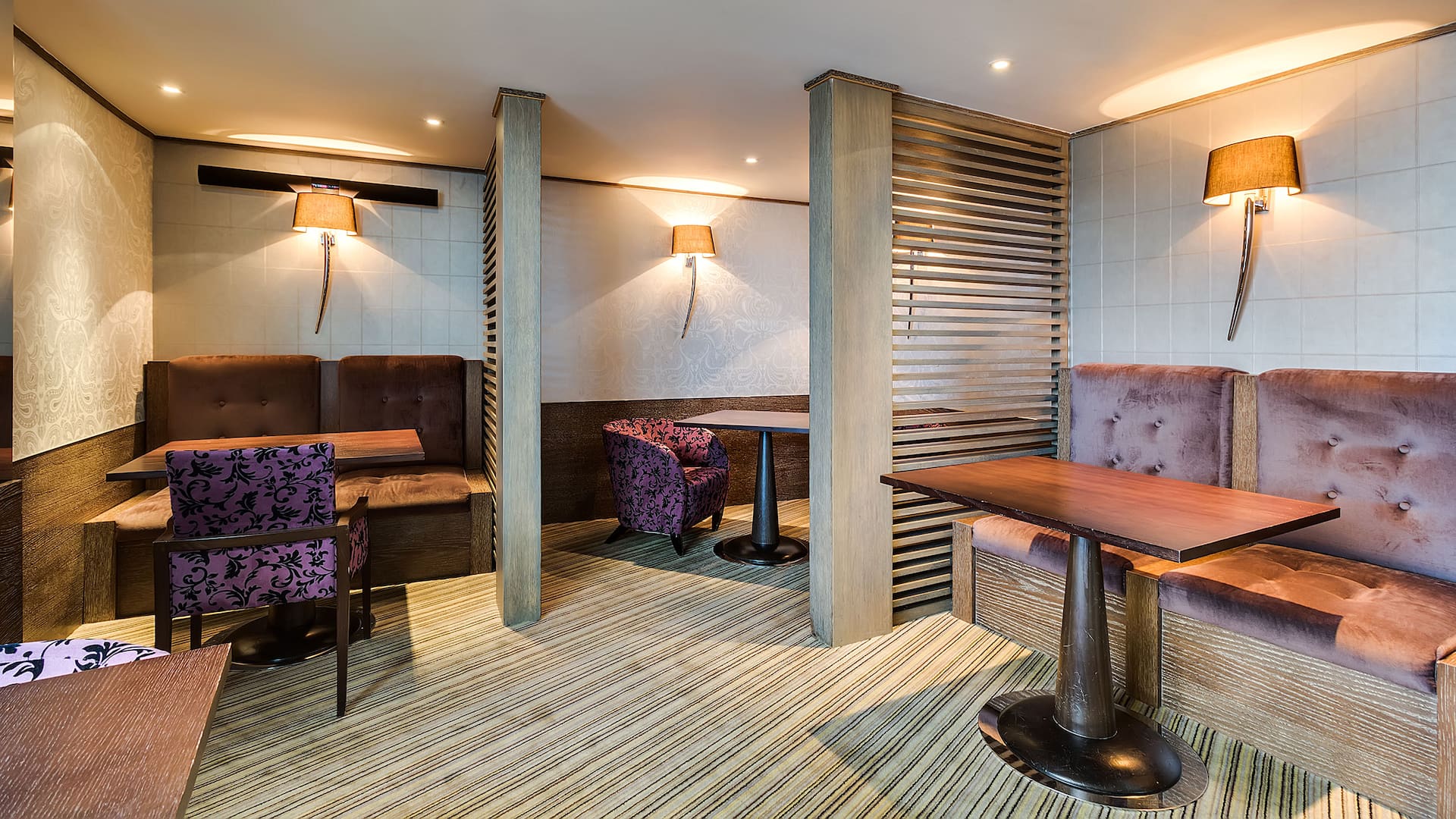 Hyatt Regency Kyiv Bar On 8 Private Dining