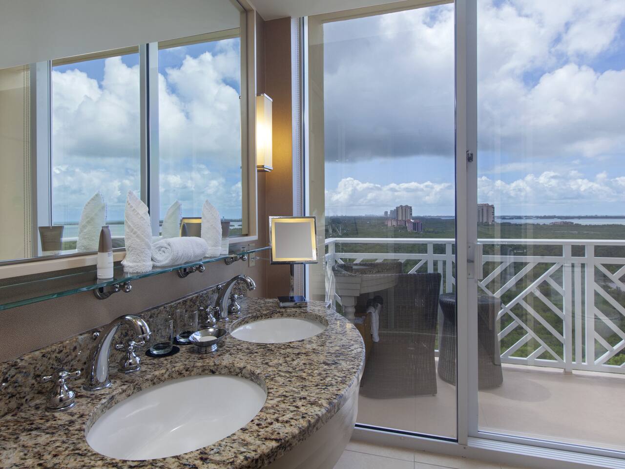 Hotel With Lazy River Near Naples Fl Hyatt Regency - 